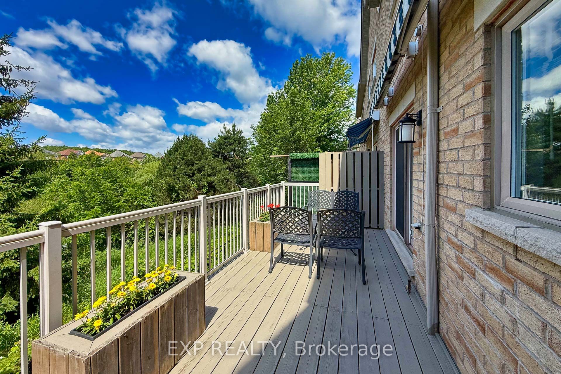 8900 Bathurst Street 9 Property Photo 38