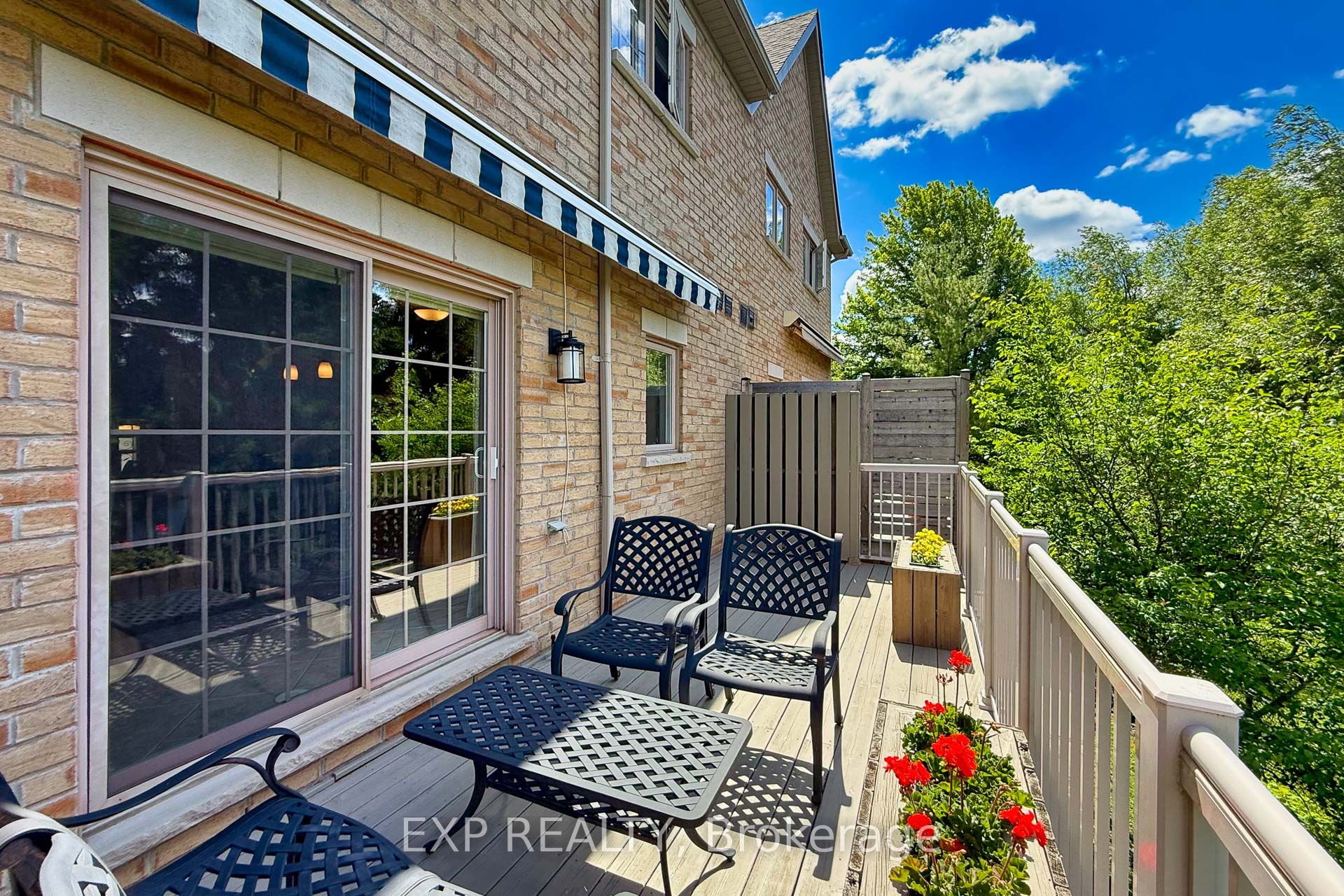 8900 Bathurst Street 9 Property Photo 39