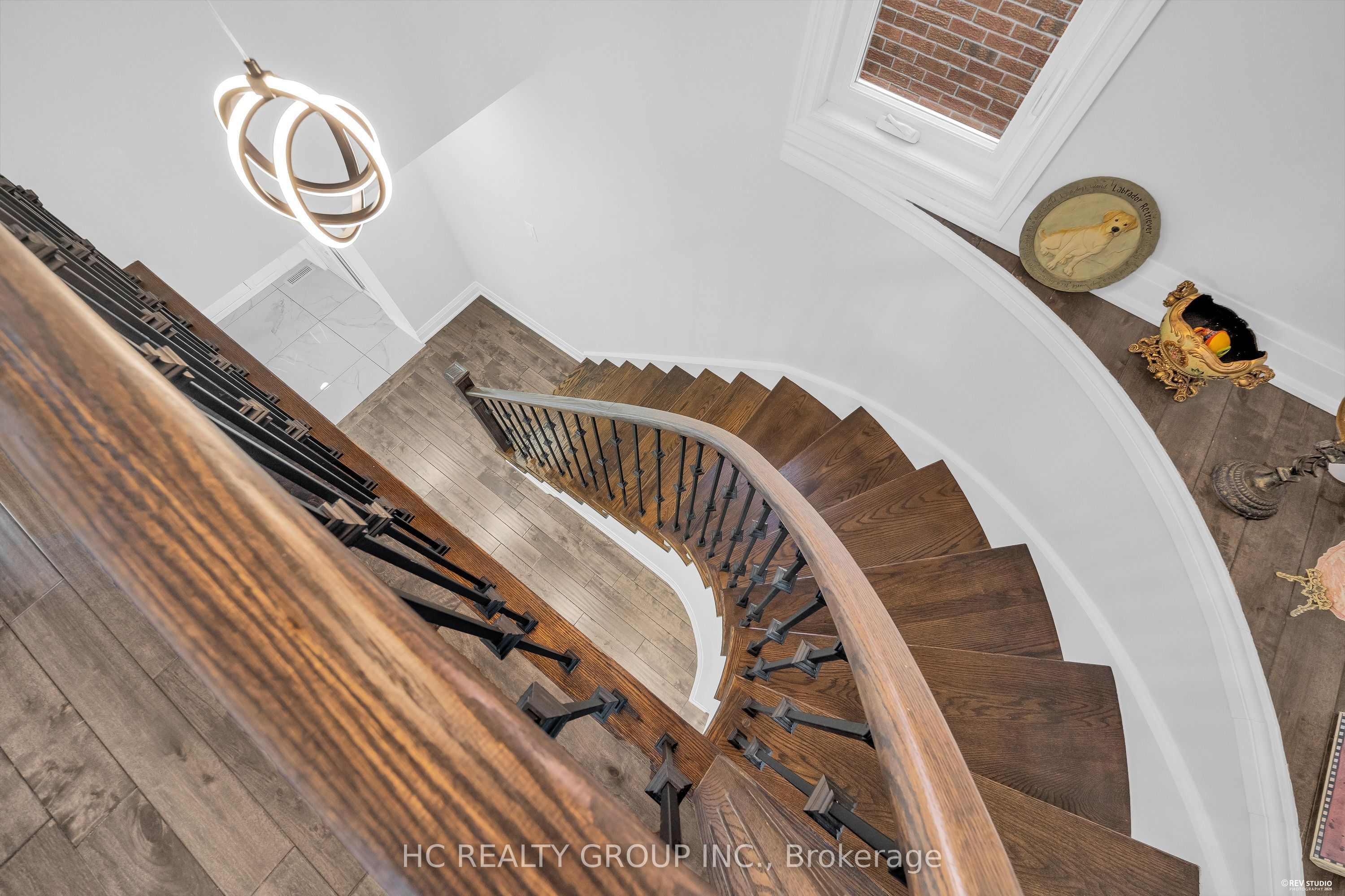 17 Pugsley Avenue Property Photo 20