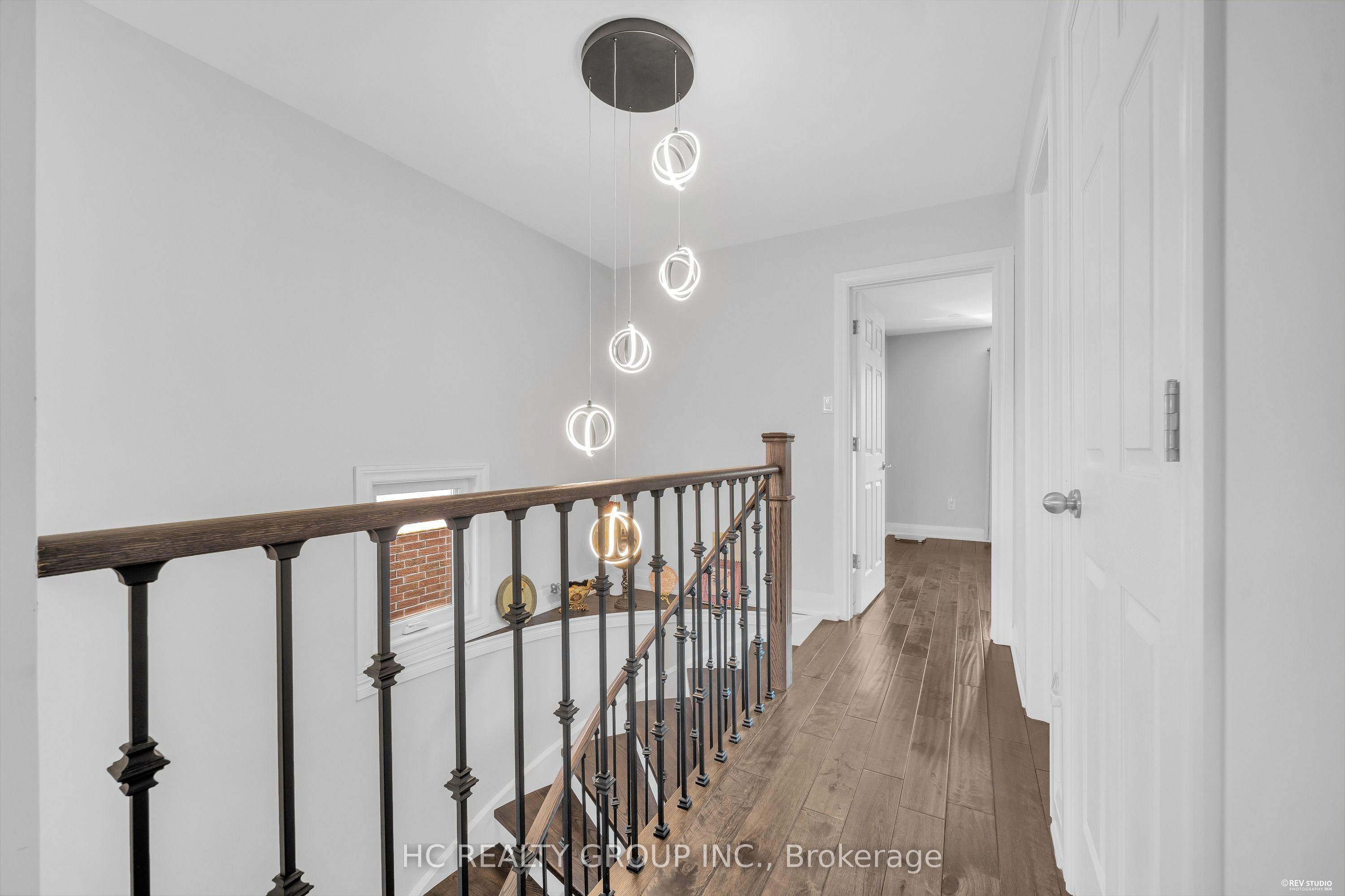 17 Pugsley Avenue Property Photo 21