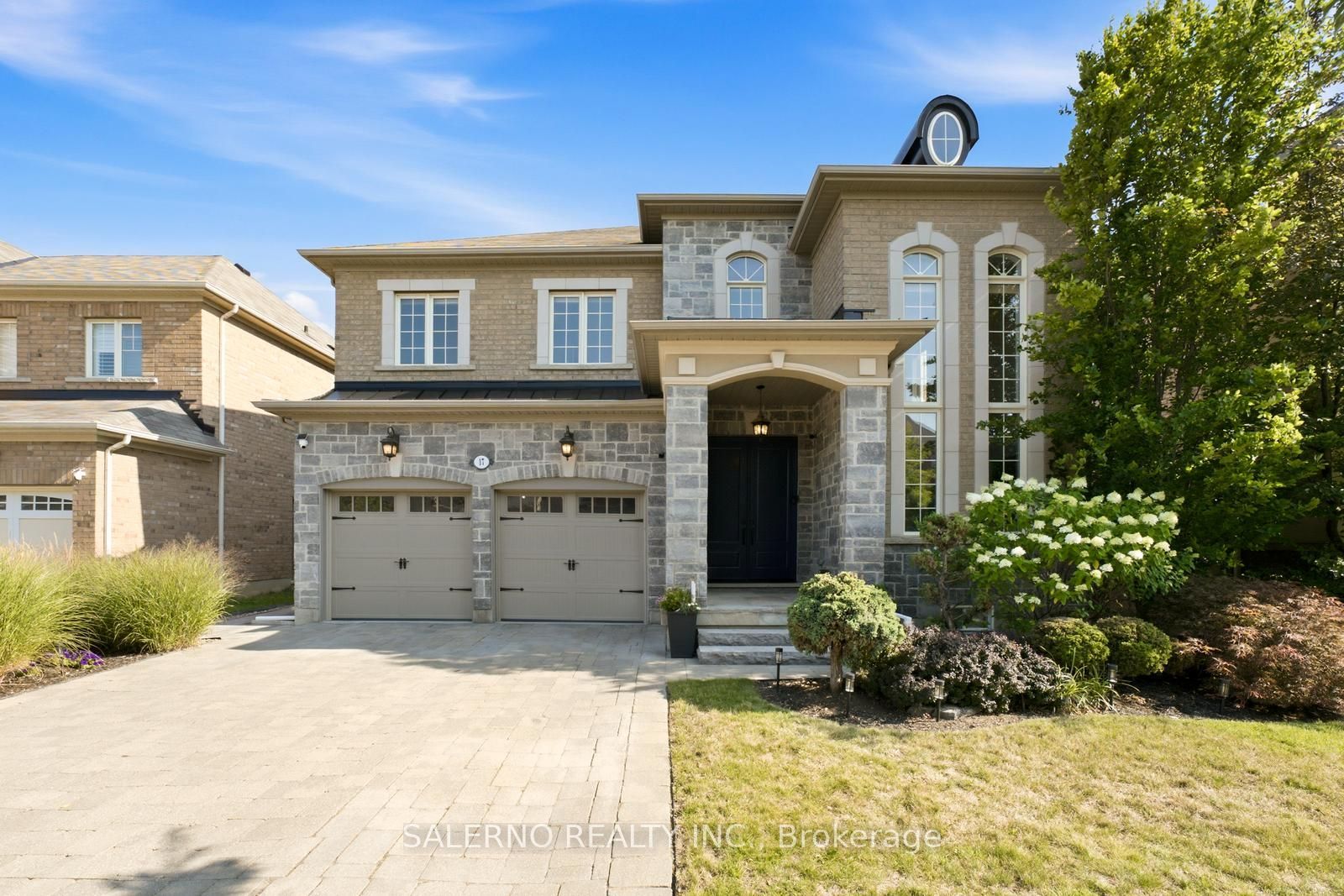 17 Balderson Drive Property Photo 1