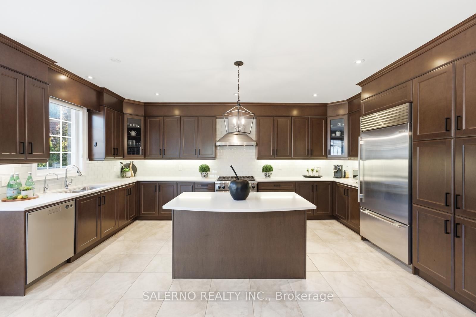 17 Balderson Drive Property Photo 12
