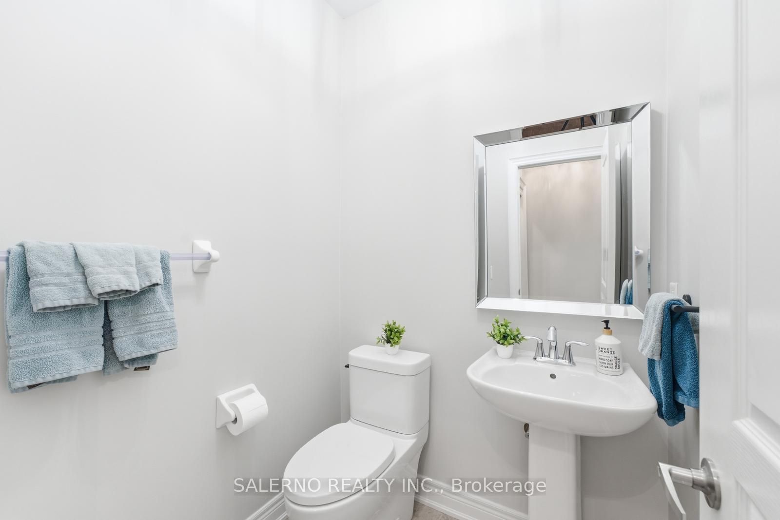 17 Balderson Drive Property Photo 23