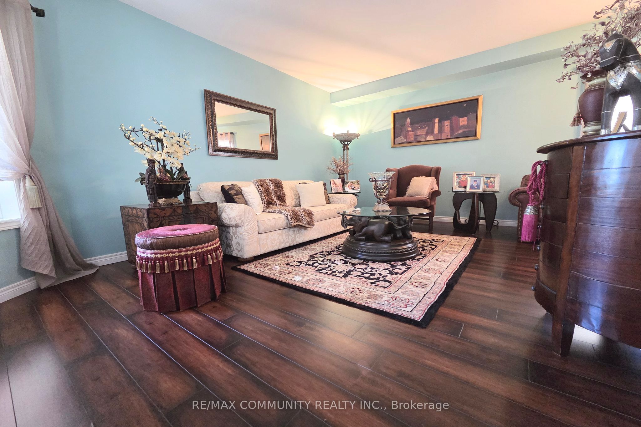1220 Fox Hill Street Property Photo 6
