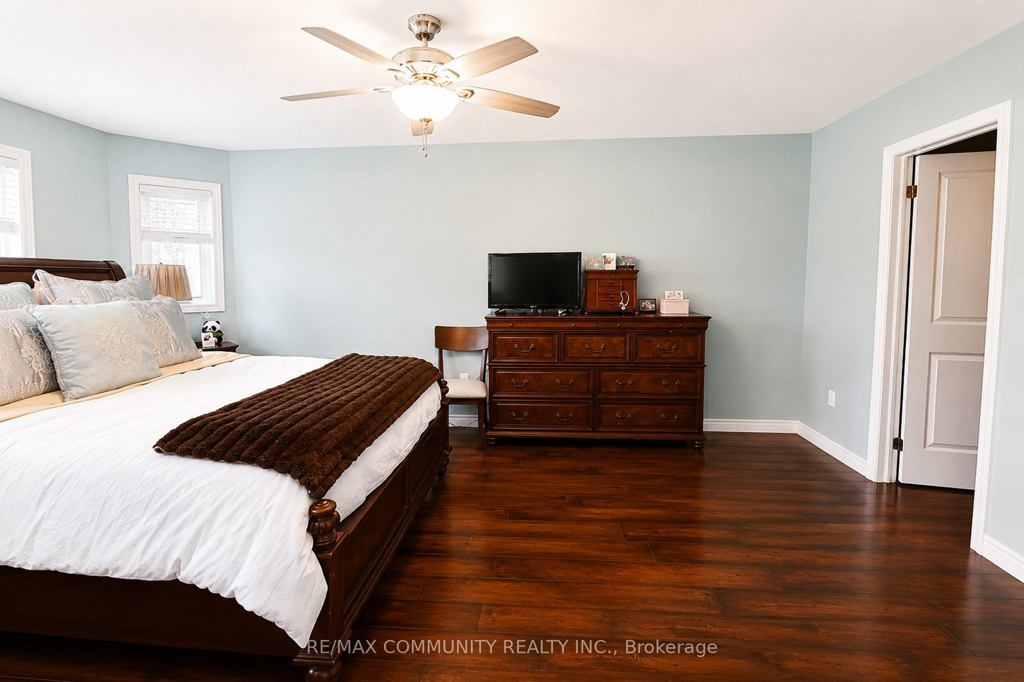1220 Fox Hill Street Property Photo 33