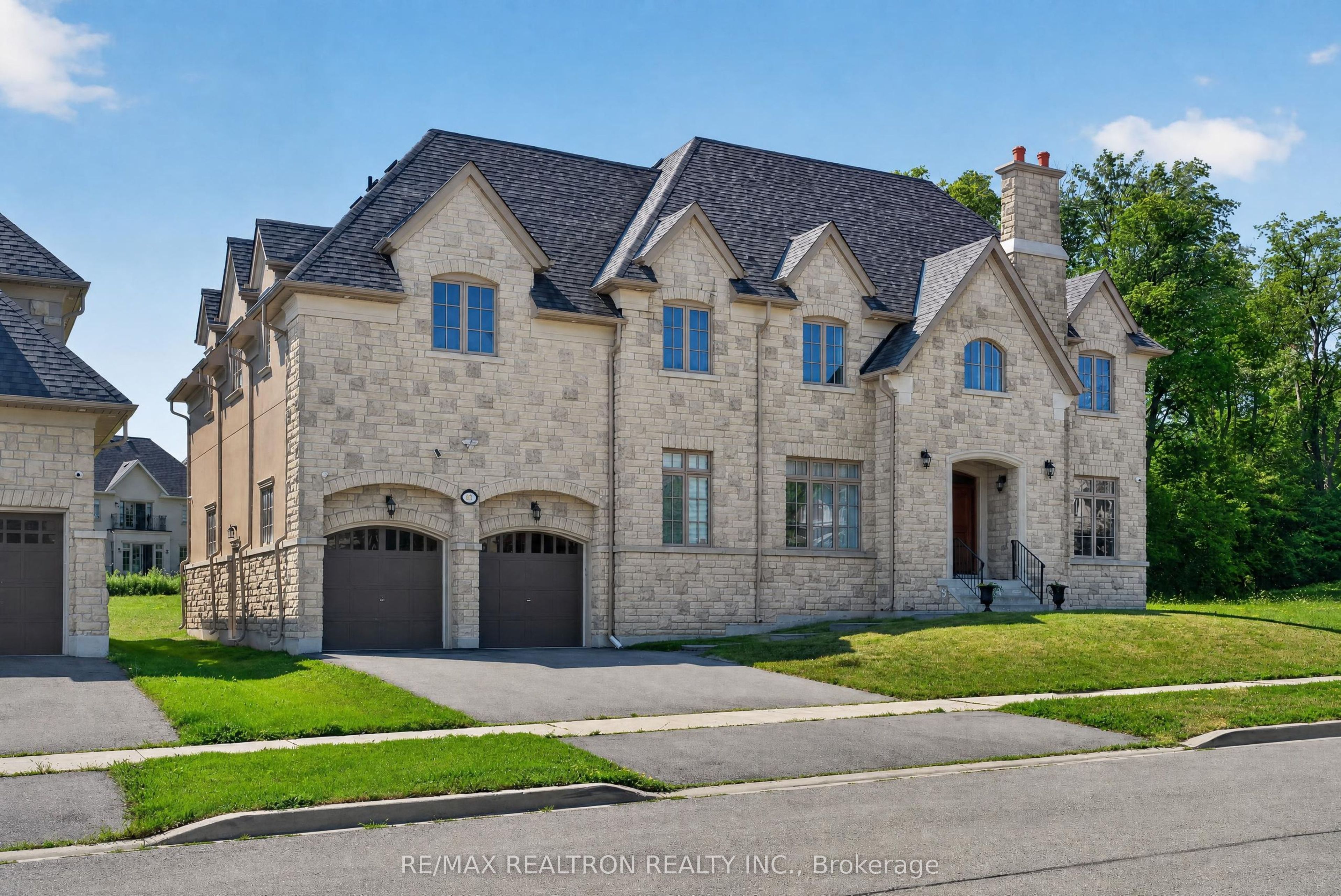 58 Wigston Place Property Photo 6