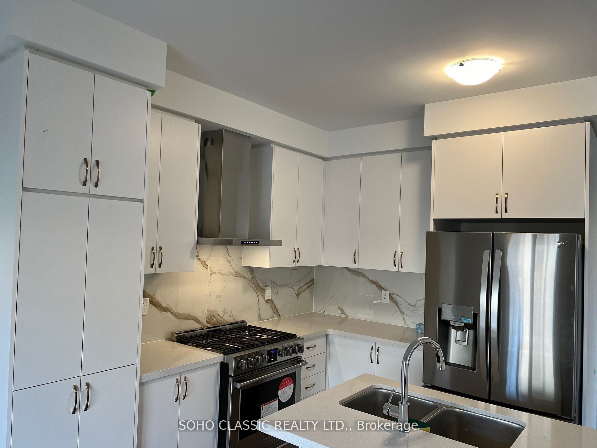 19 Connell Drive Property Photo 14
