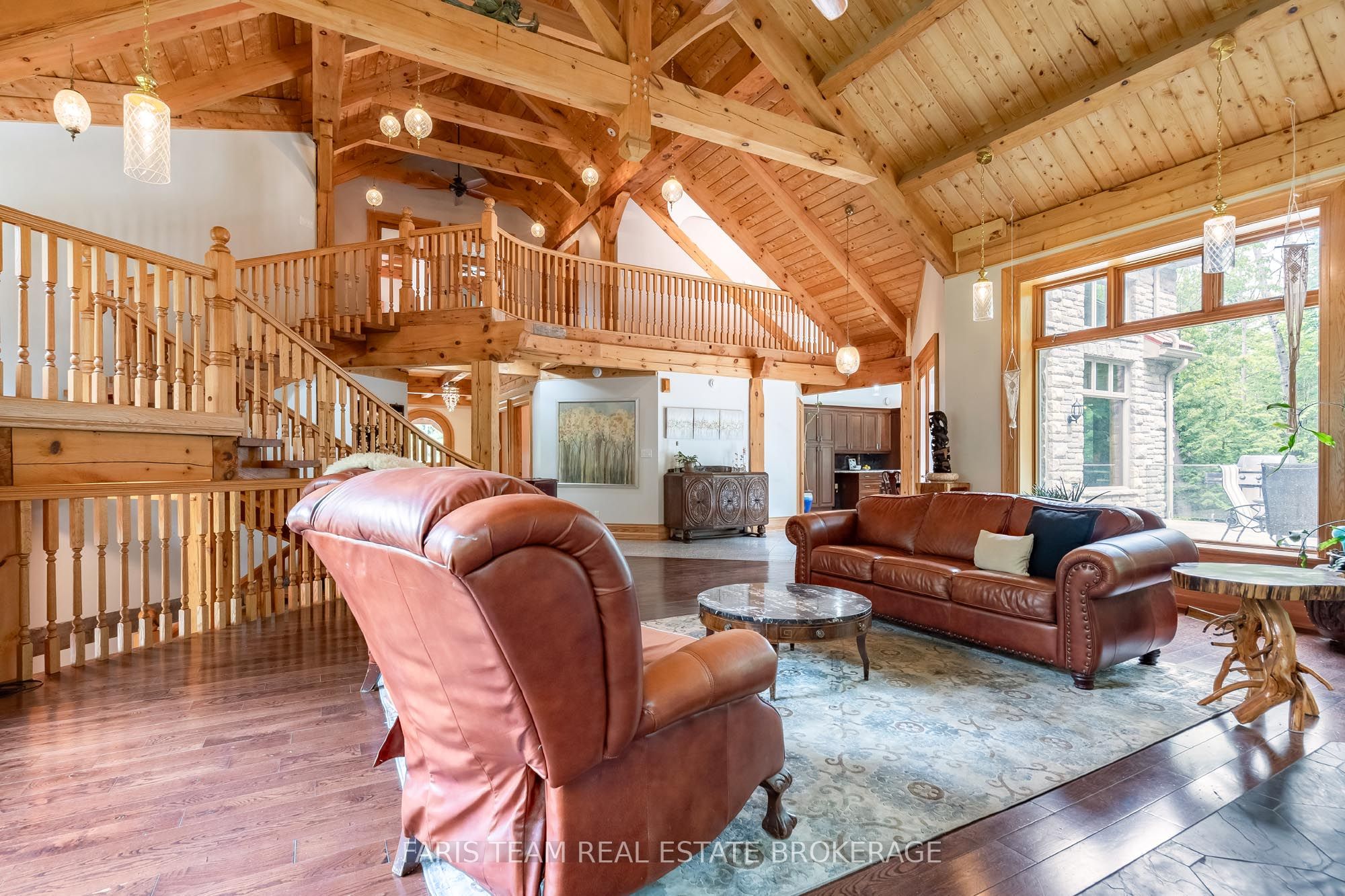 636 Harbour Street Property Photo 17