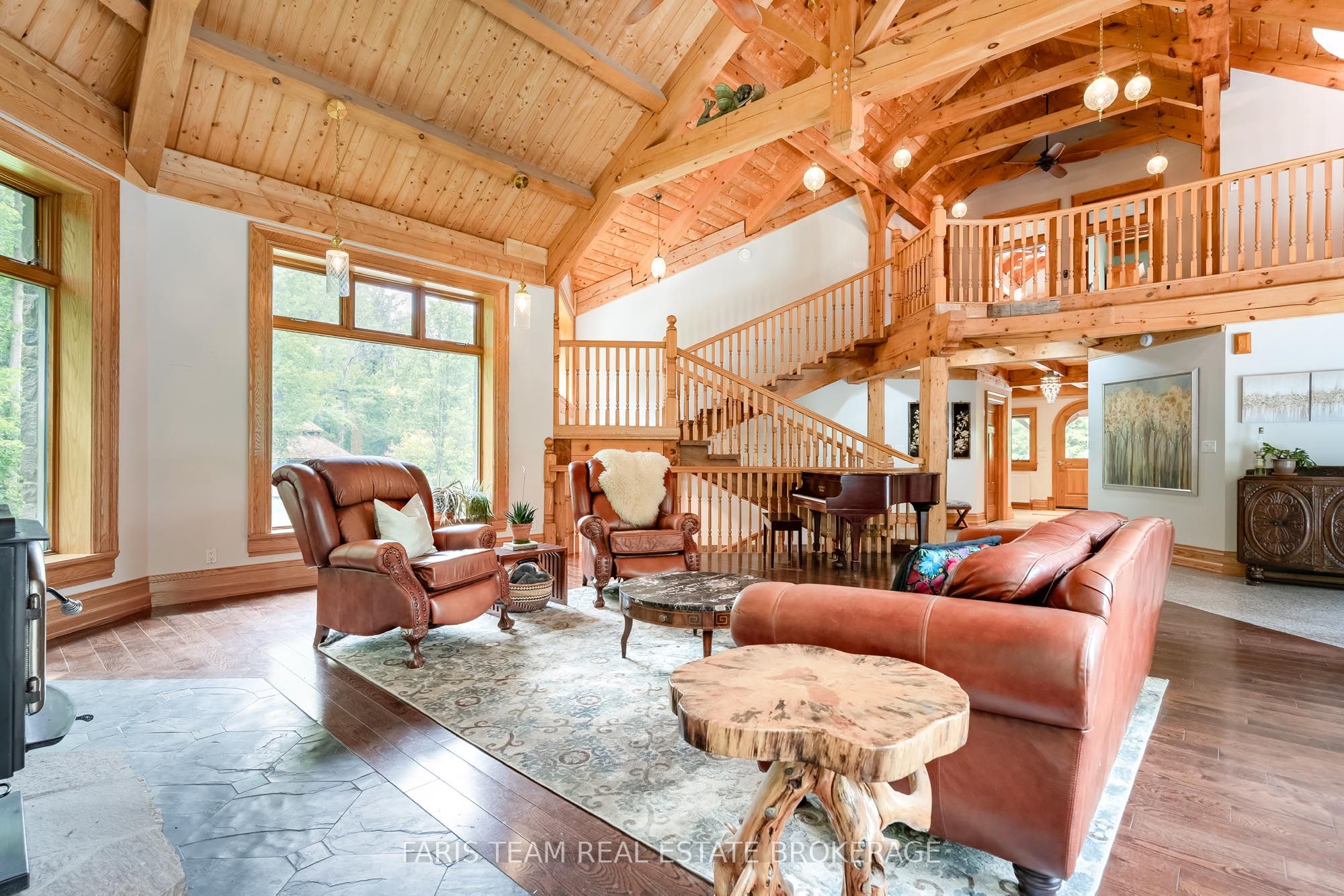 636 Harbour Street Property Photo 18