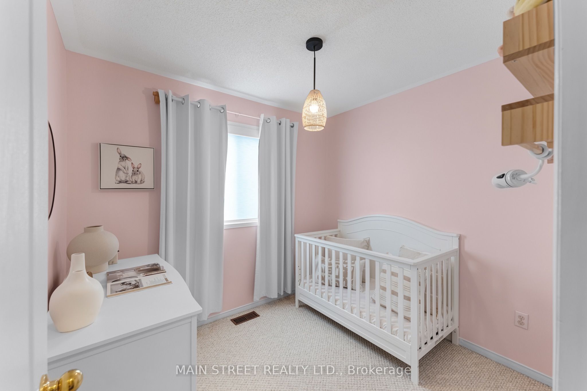478 Heddle Crescent Property Photo 23