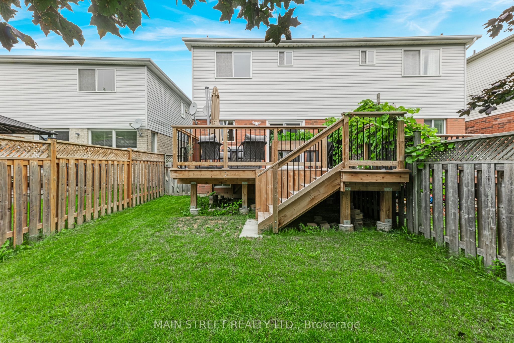 478 Heddle Crescent Property Photo 36