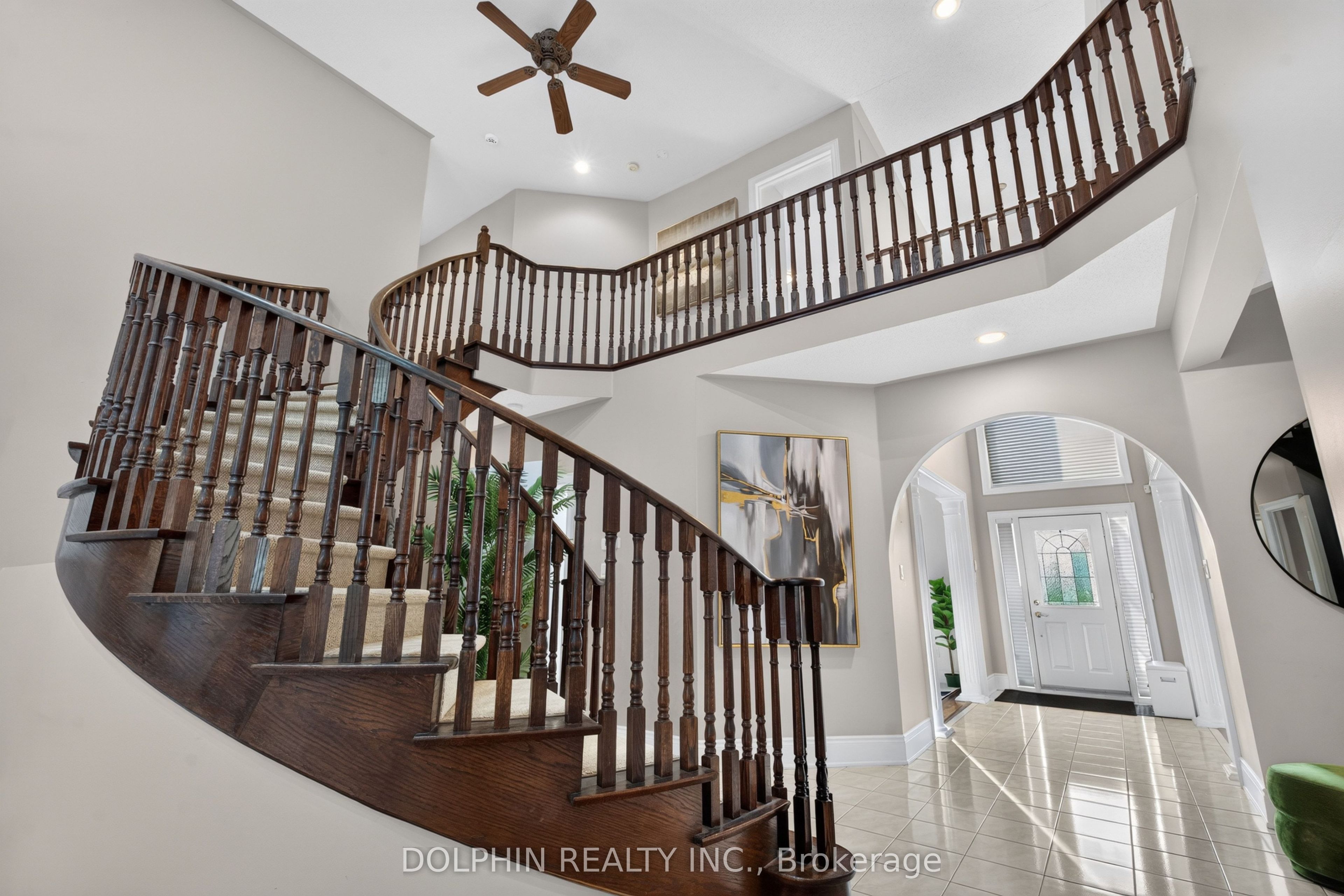 735 Foxcroft Boulevard Property Photo 4