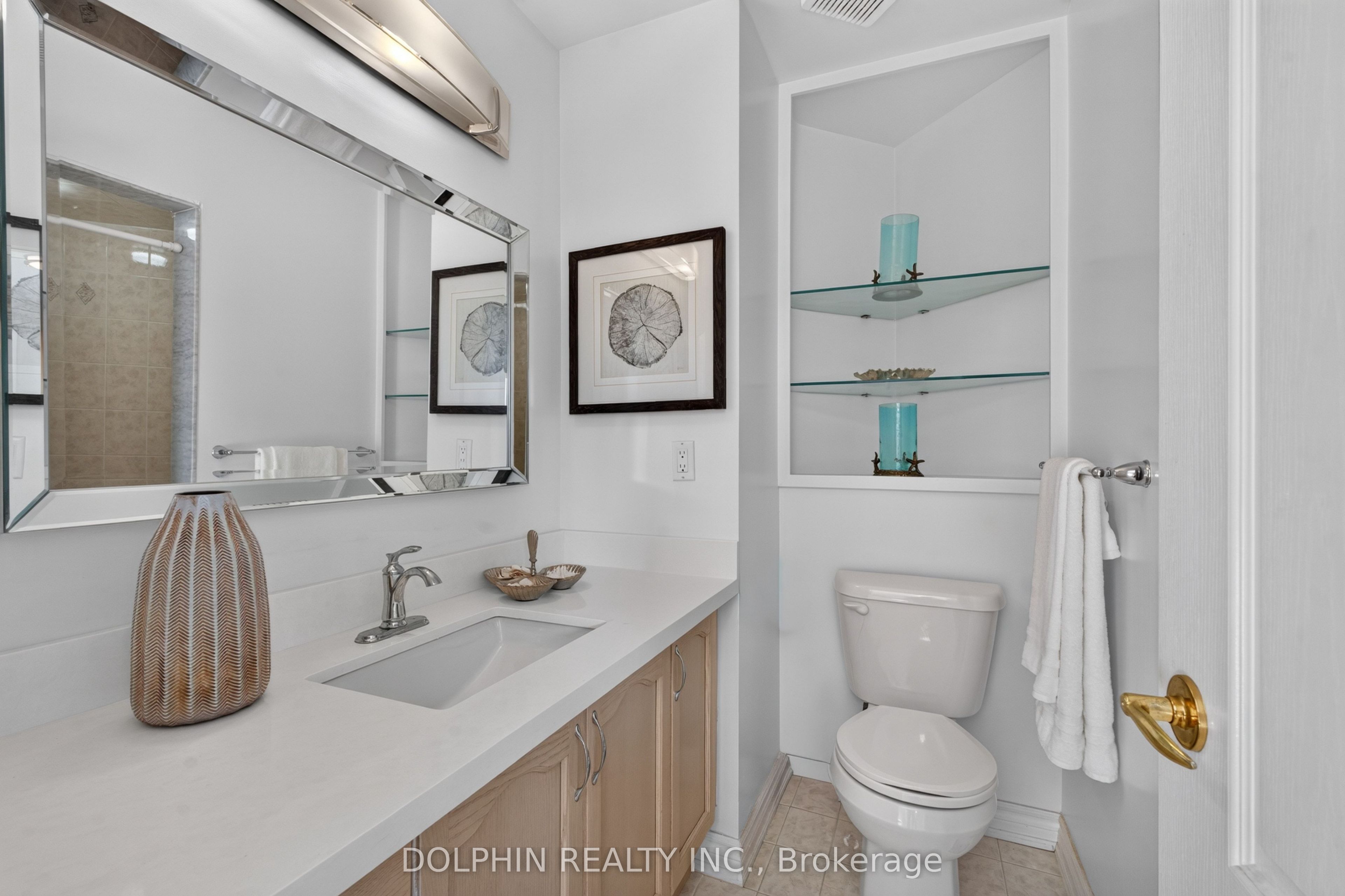 735 Foxcroft Boulevard Property Photo 24