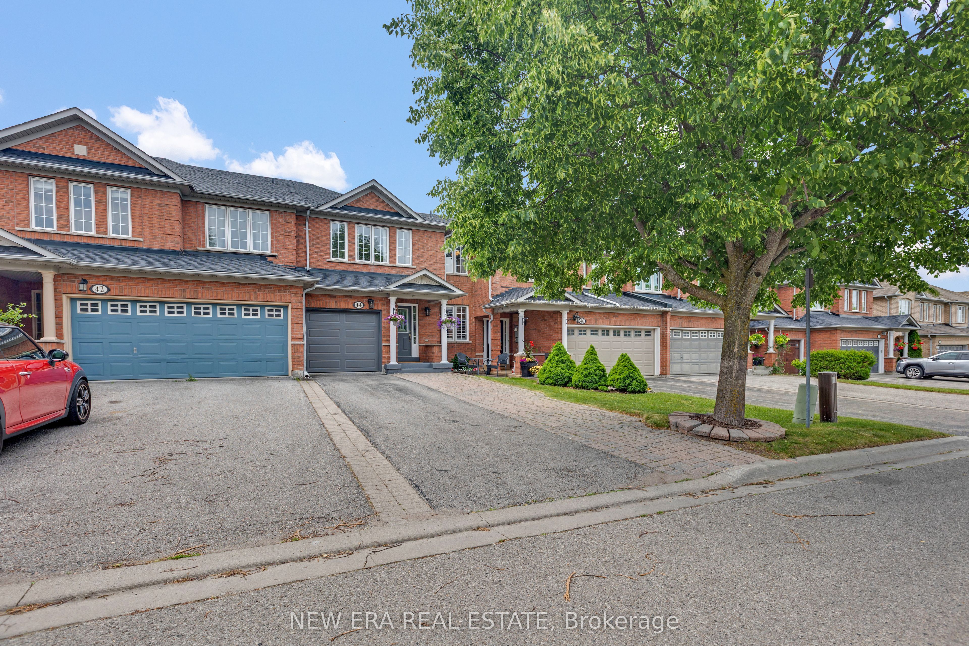 44 Millcliff Circle Property Photo 2