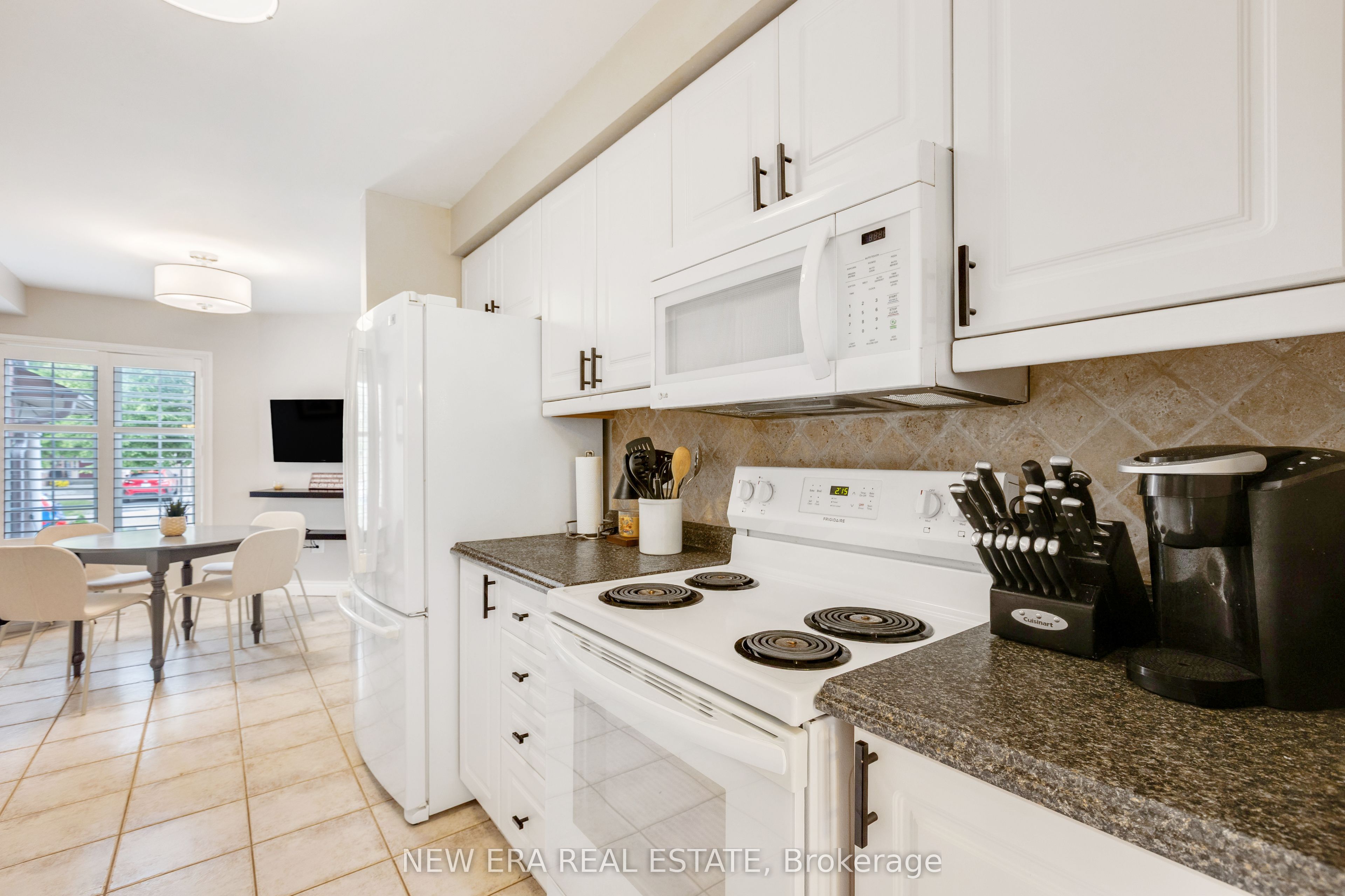 44 Millcliff Circle Property Photo 8