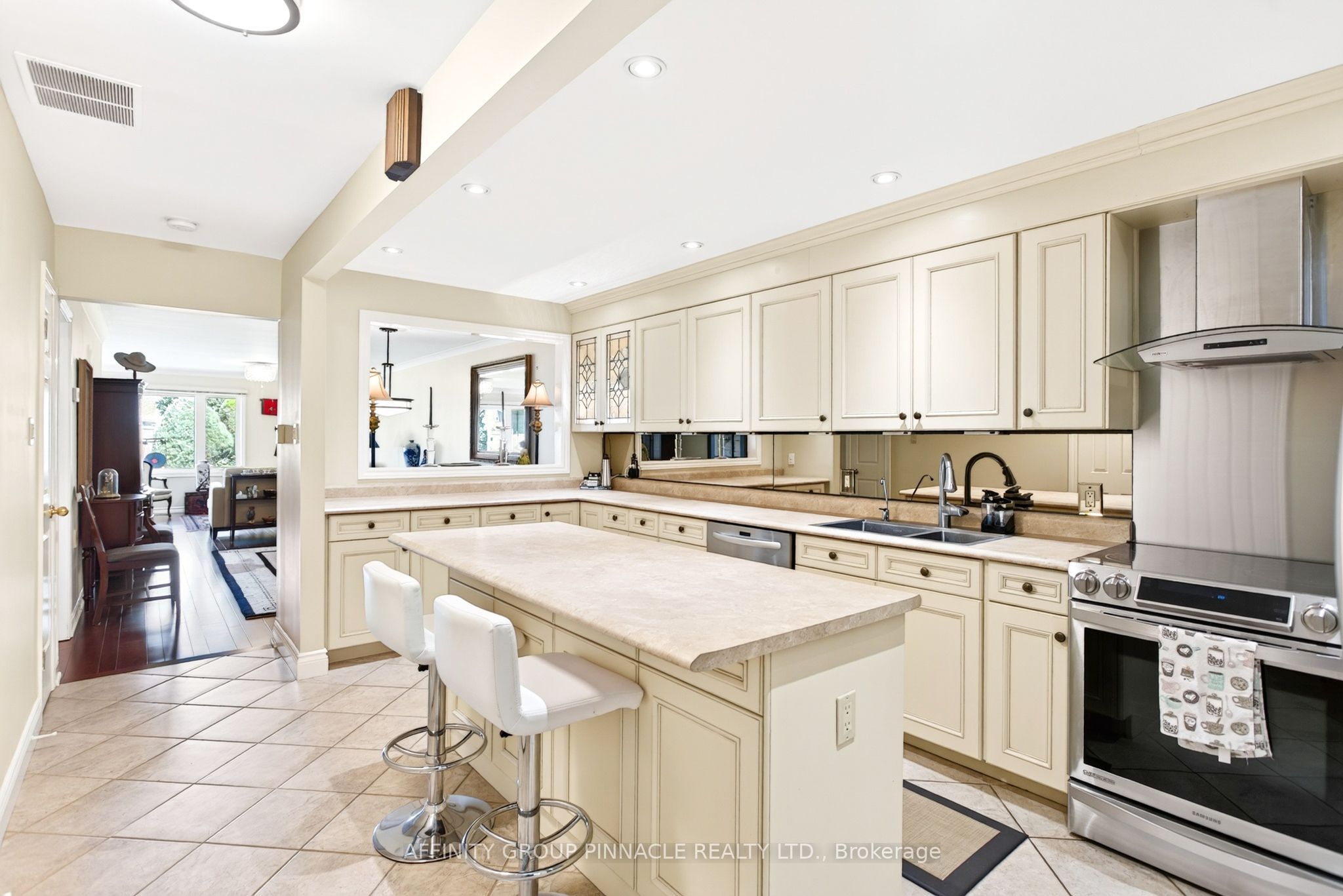 B194 Cedar Beach Road 48 Property Photo 11