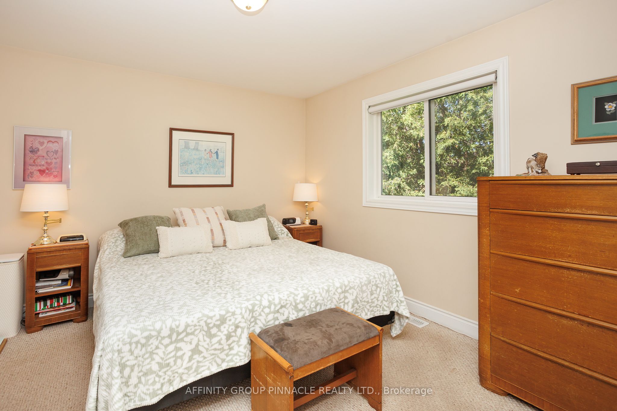 476 Bay Street Property Photo 15