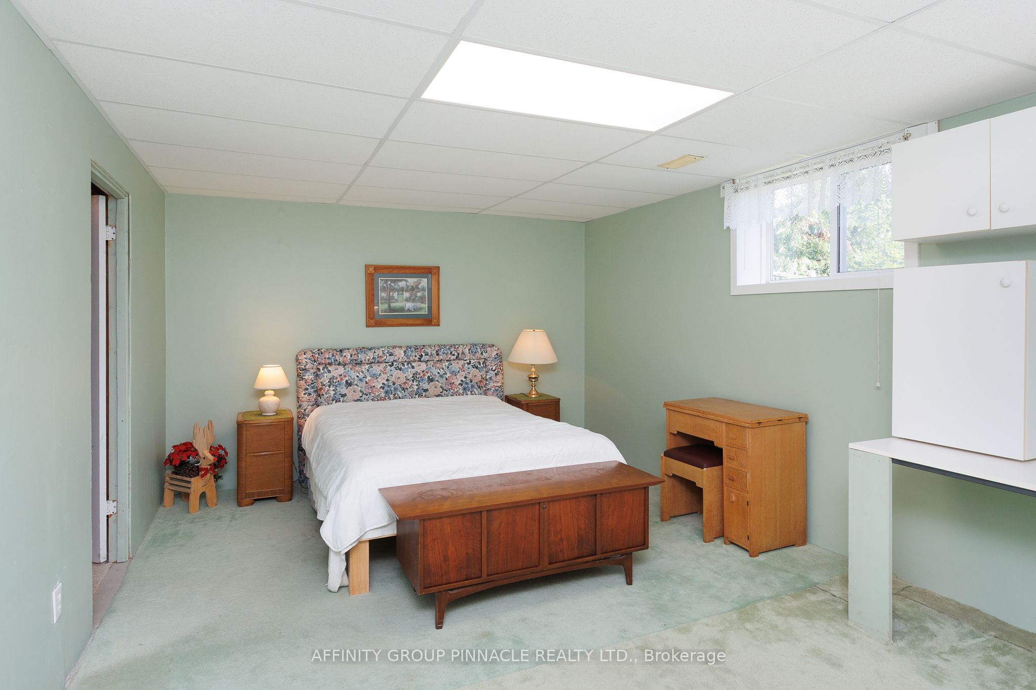476 Bay Street Property Photo 29
