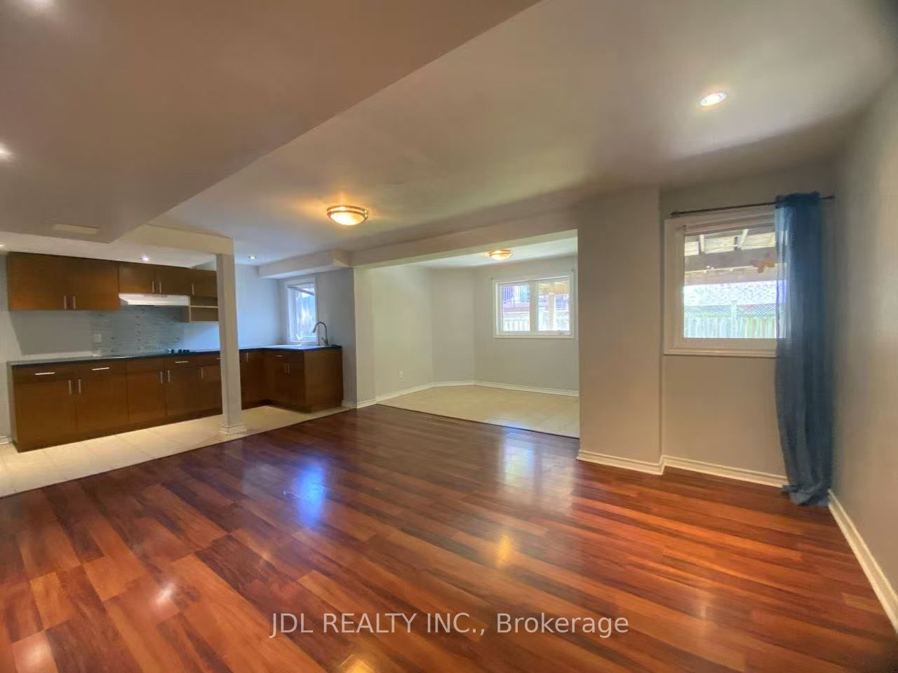 179 Leameadow Road Basement Property Photo 1