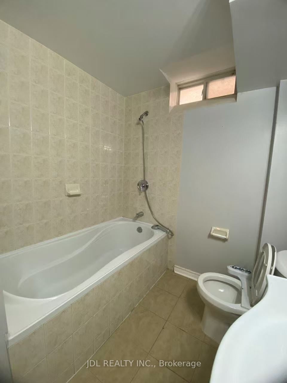 179 Leameadow Road Basement Property Photo 9