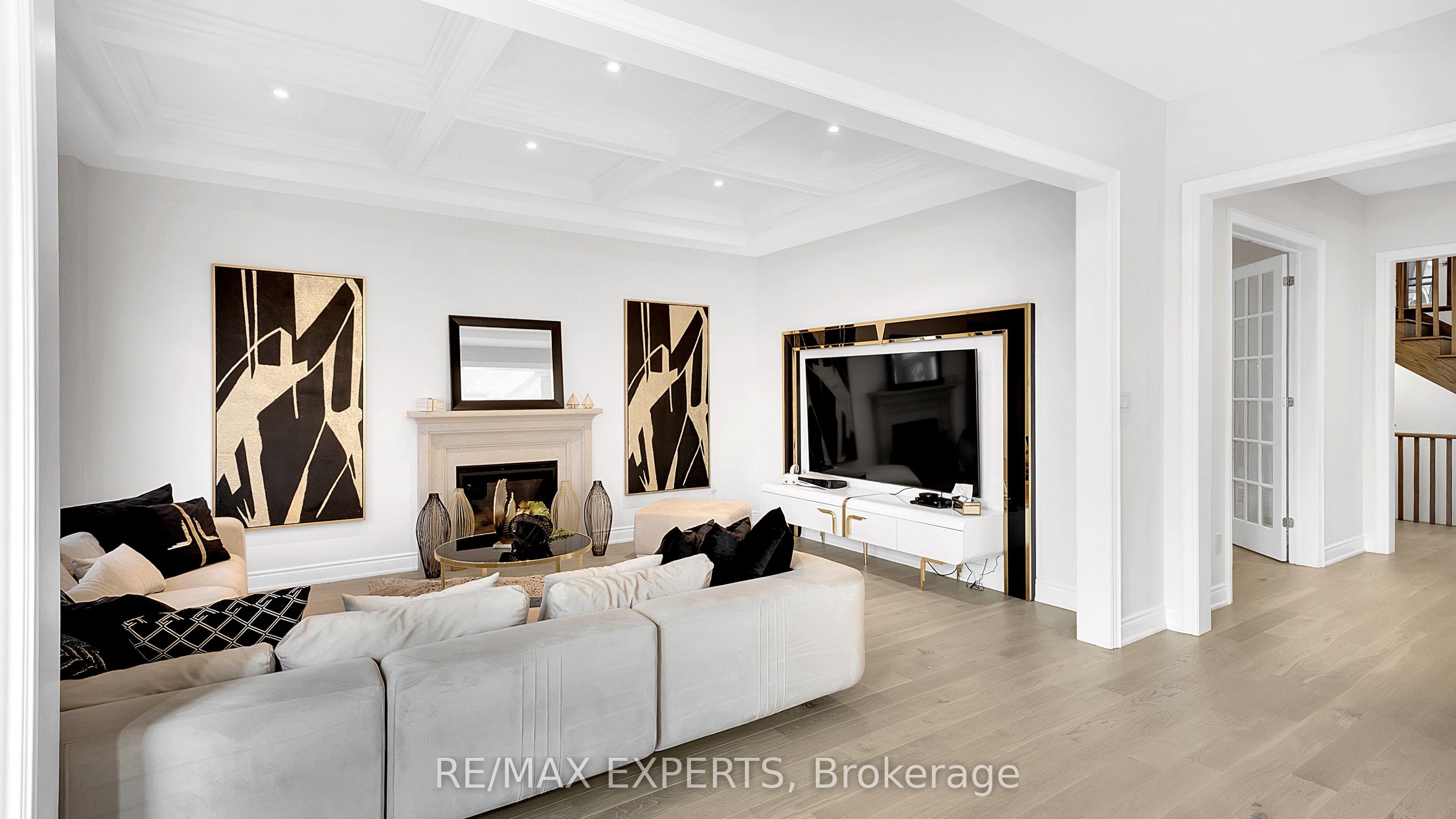 89 Rosshaven Crescent Property Photo 15
