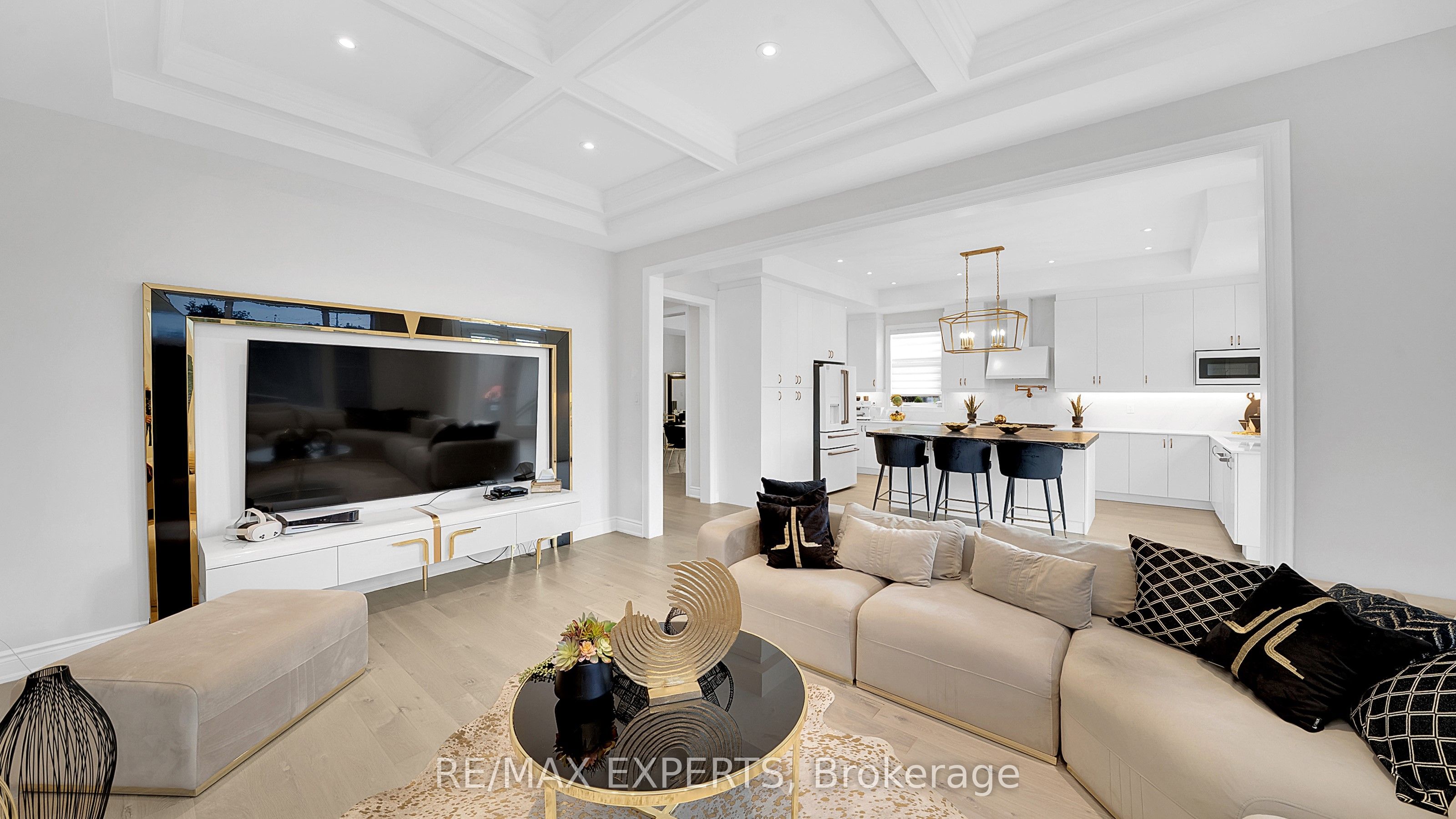 89 Rosshaven Crescent Property Photo 16