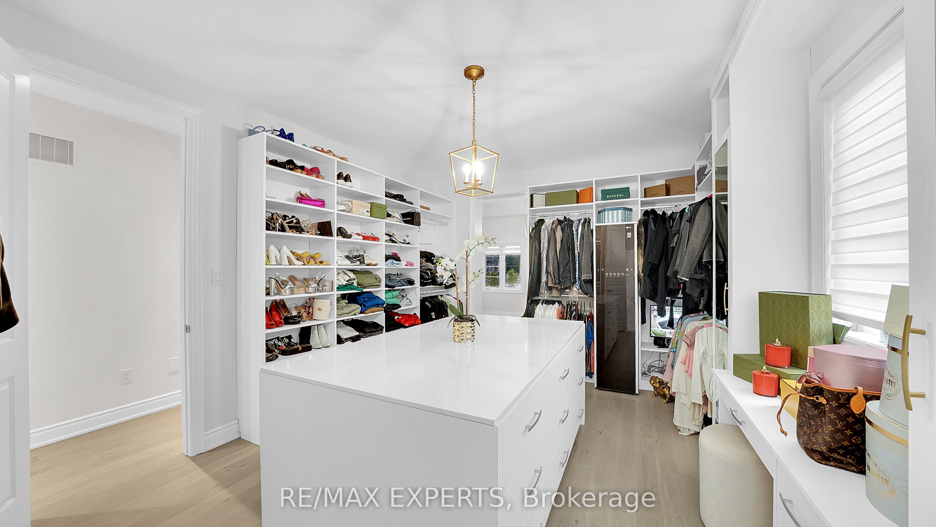 89 Rosshaven Crescent Property Photo 32