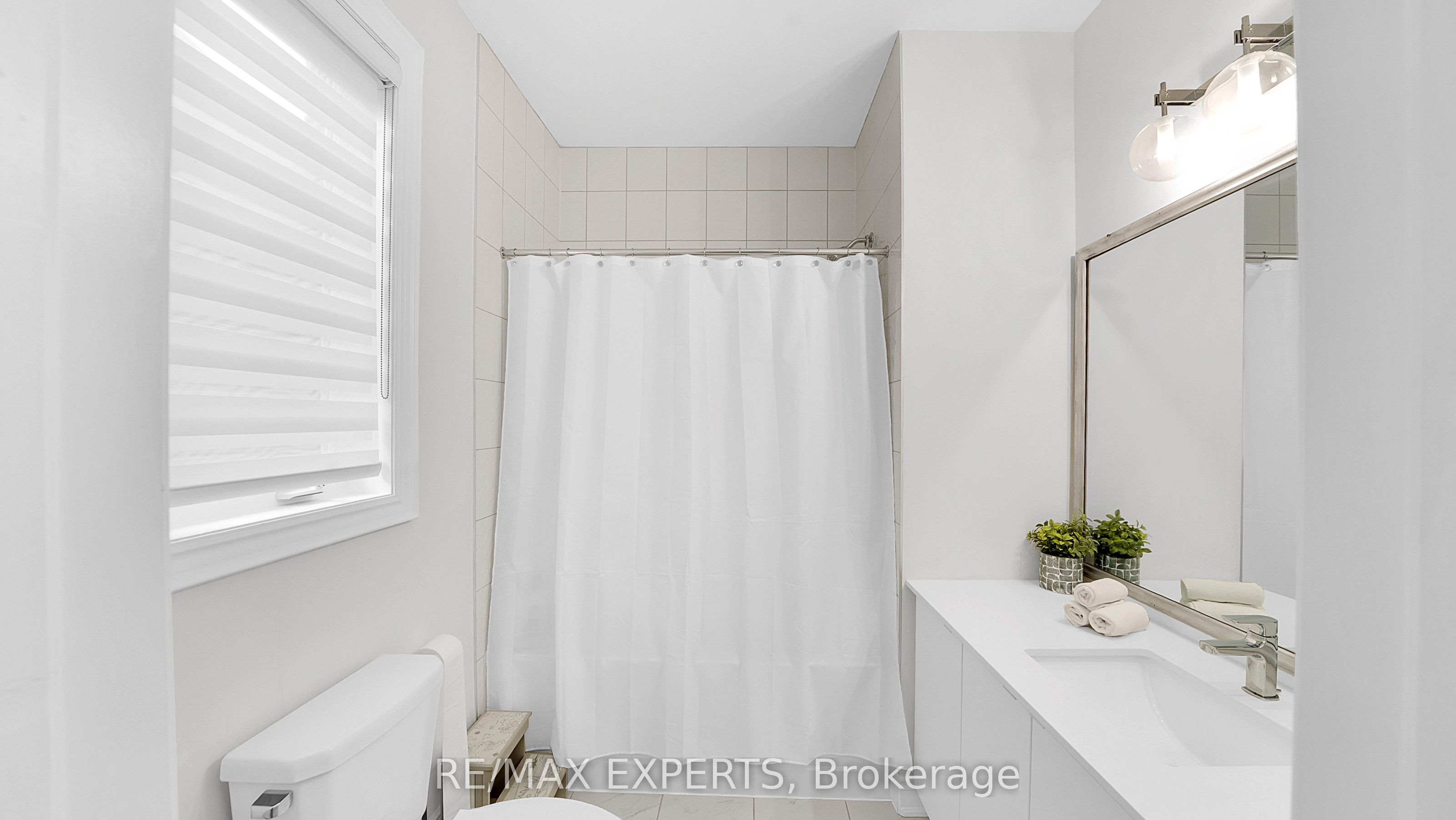 89 Rosshaven Crescent Property Photo 33