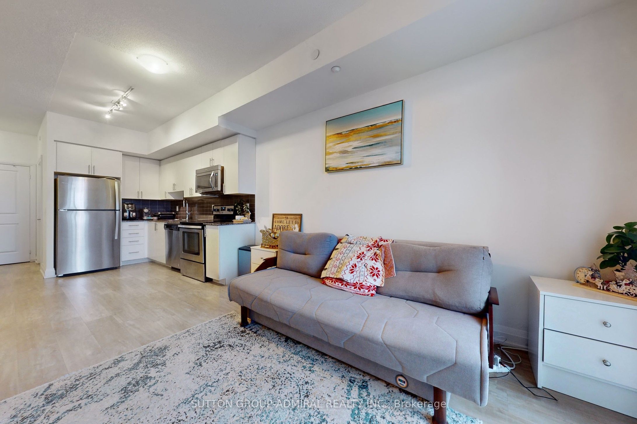 7890 Bathurst Street 1703 Property Photo 8