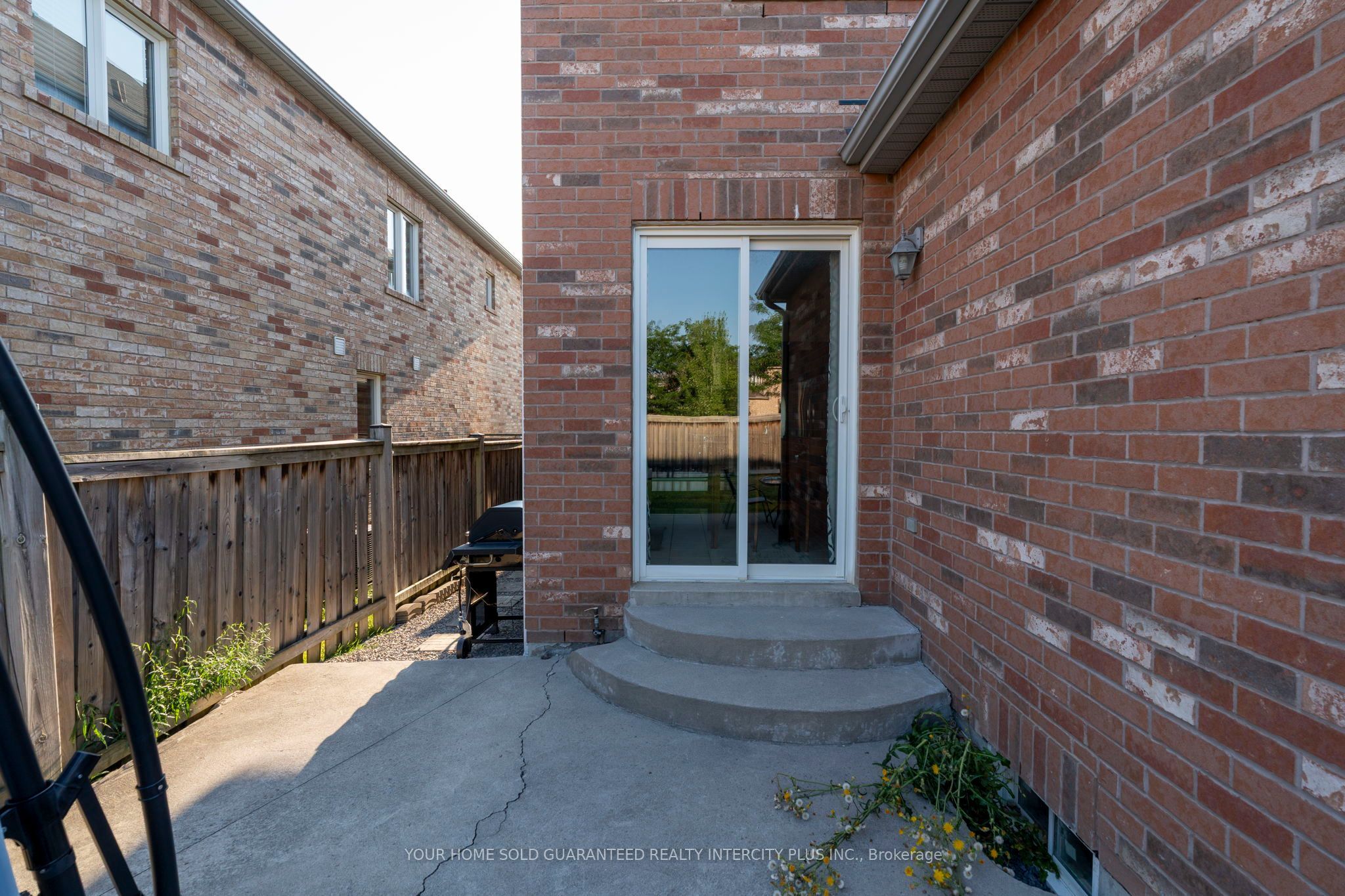 239 Summerlyn Trail Property Photo 40