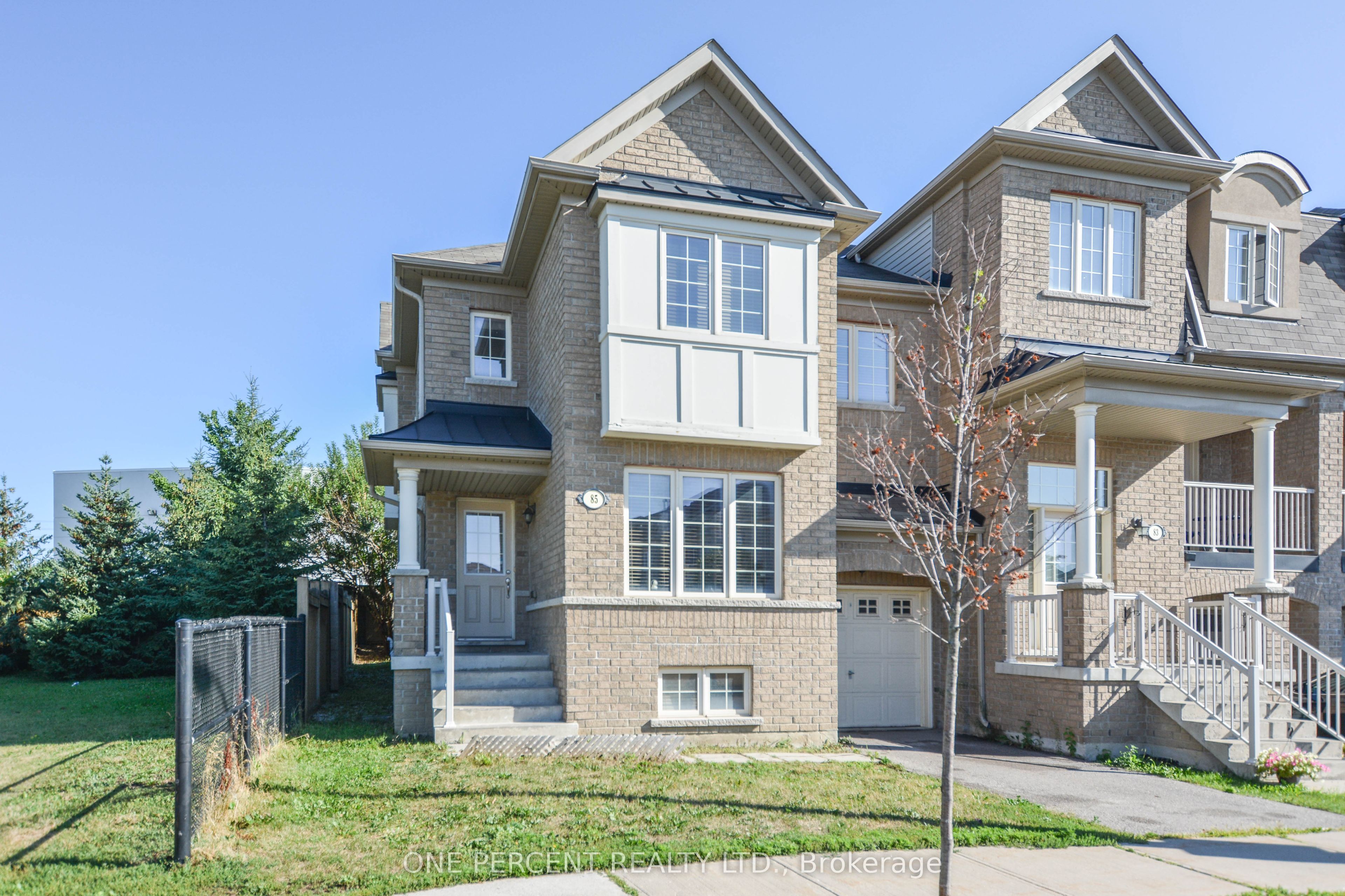 85 Benjamin Hood Crescent