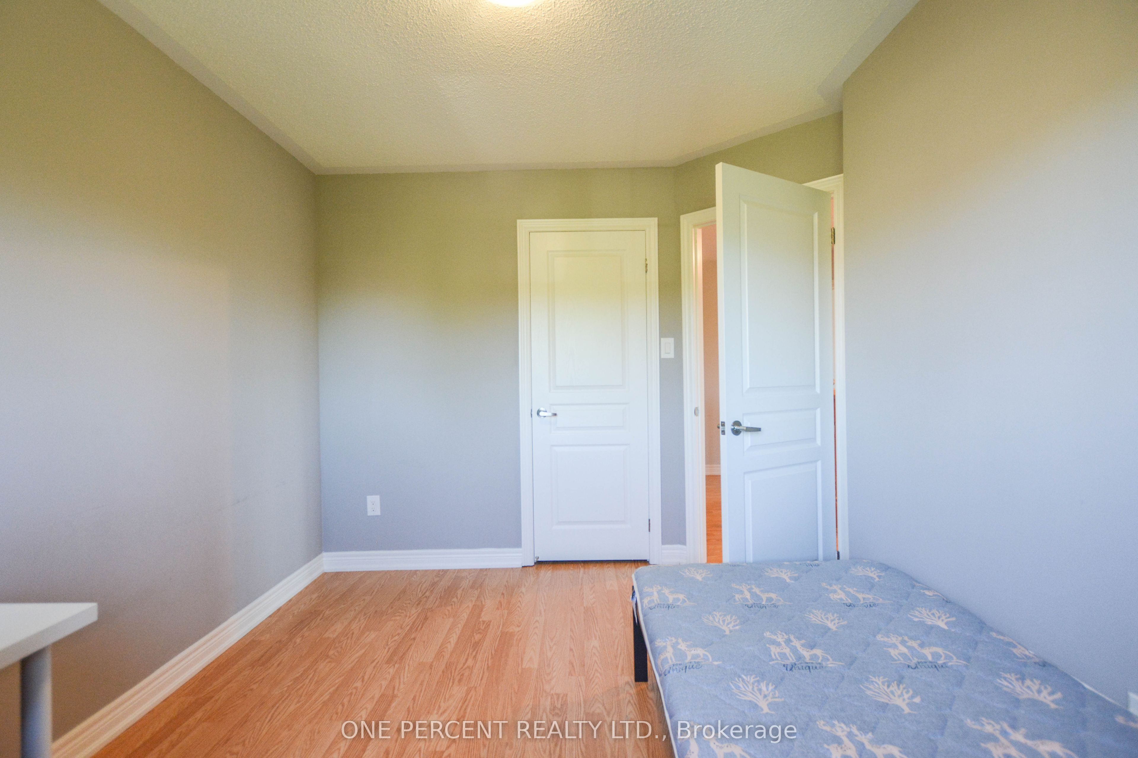 85 Benjamin Hood Crescent Property Photo 27