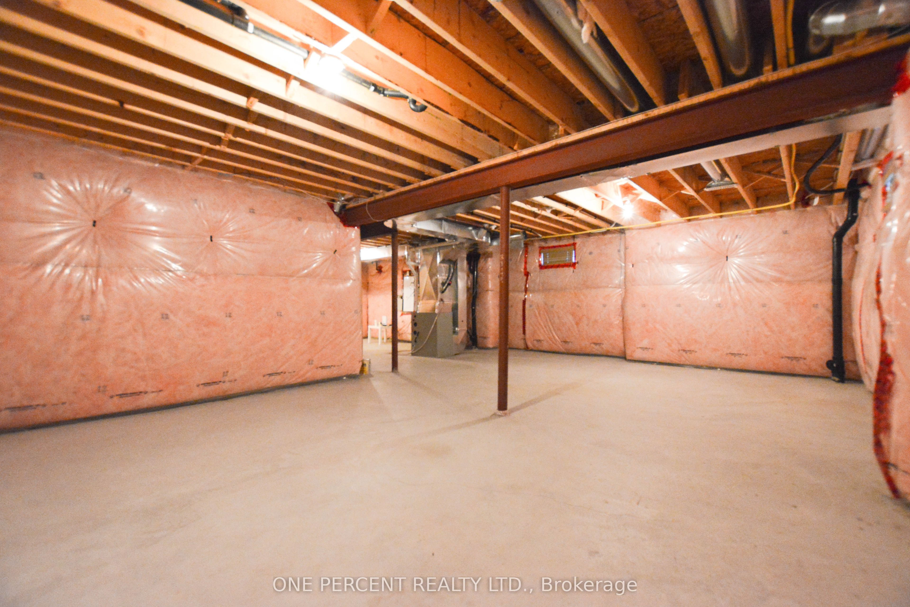 85 Benjamin Hood Crescent Property Photo 31
