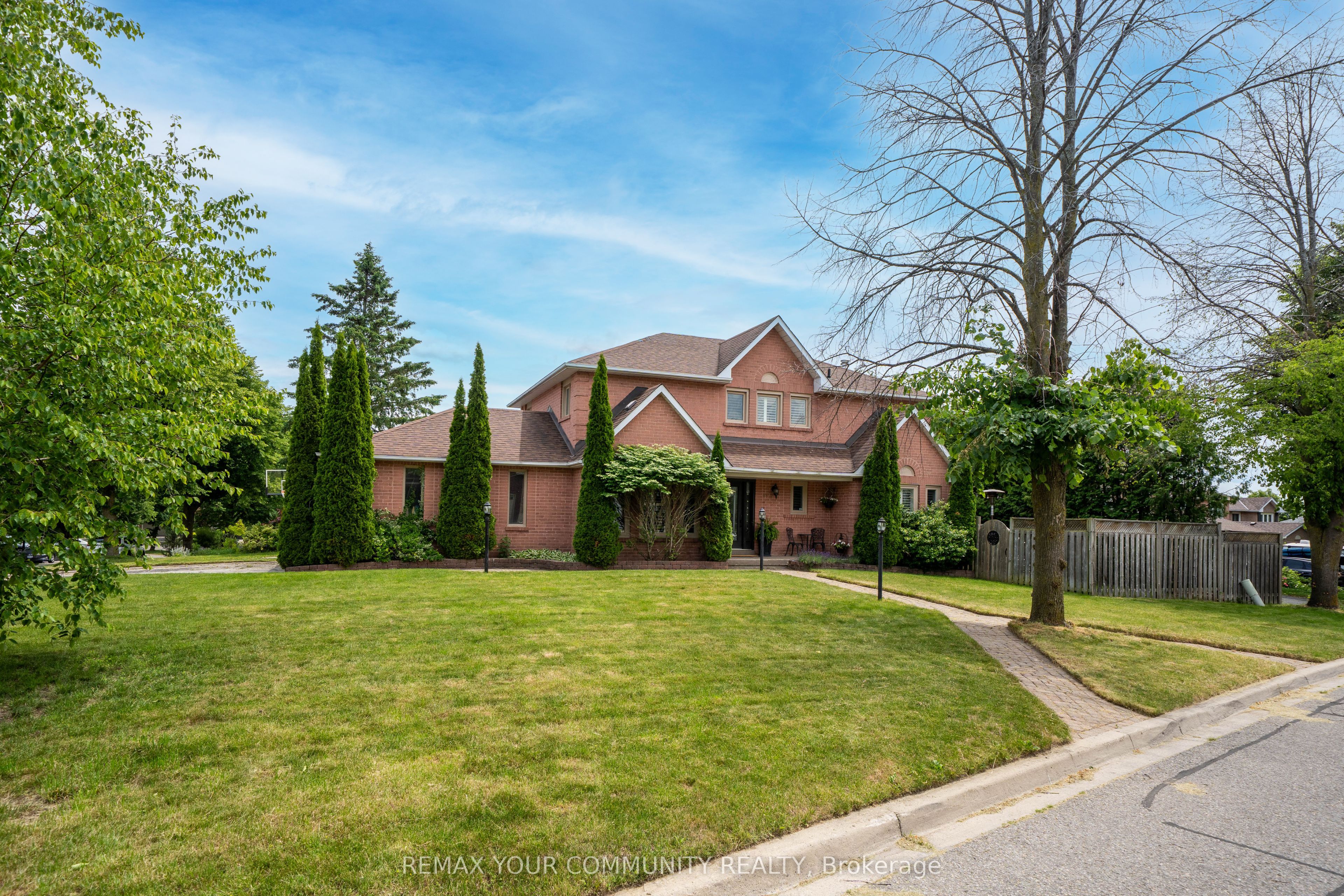 68 Autumn Way Property Photo 4