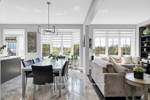 53 Gallant Place Property Photo 15