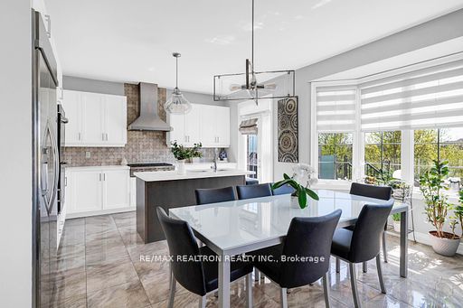 53 Gallant Place Property Photo 20