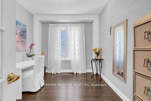 53 Gallant Place Property Photo 24