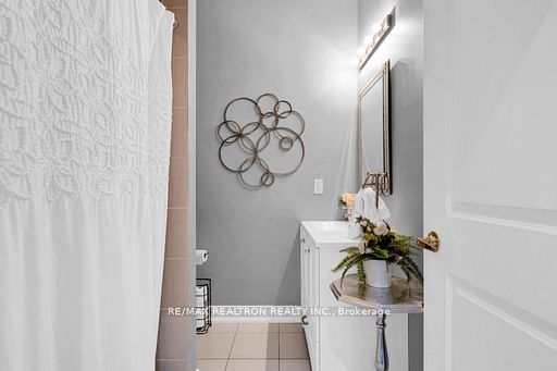 53 Gallant Place Property Photo 26