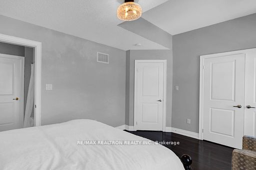 53 Gallant Place Property Photo 41
