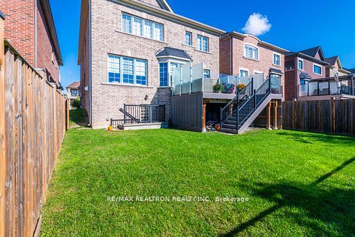 53 Gallant Place Property Photo 50