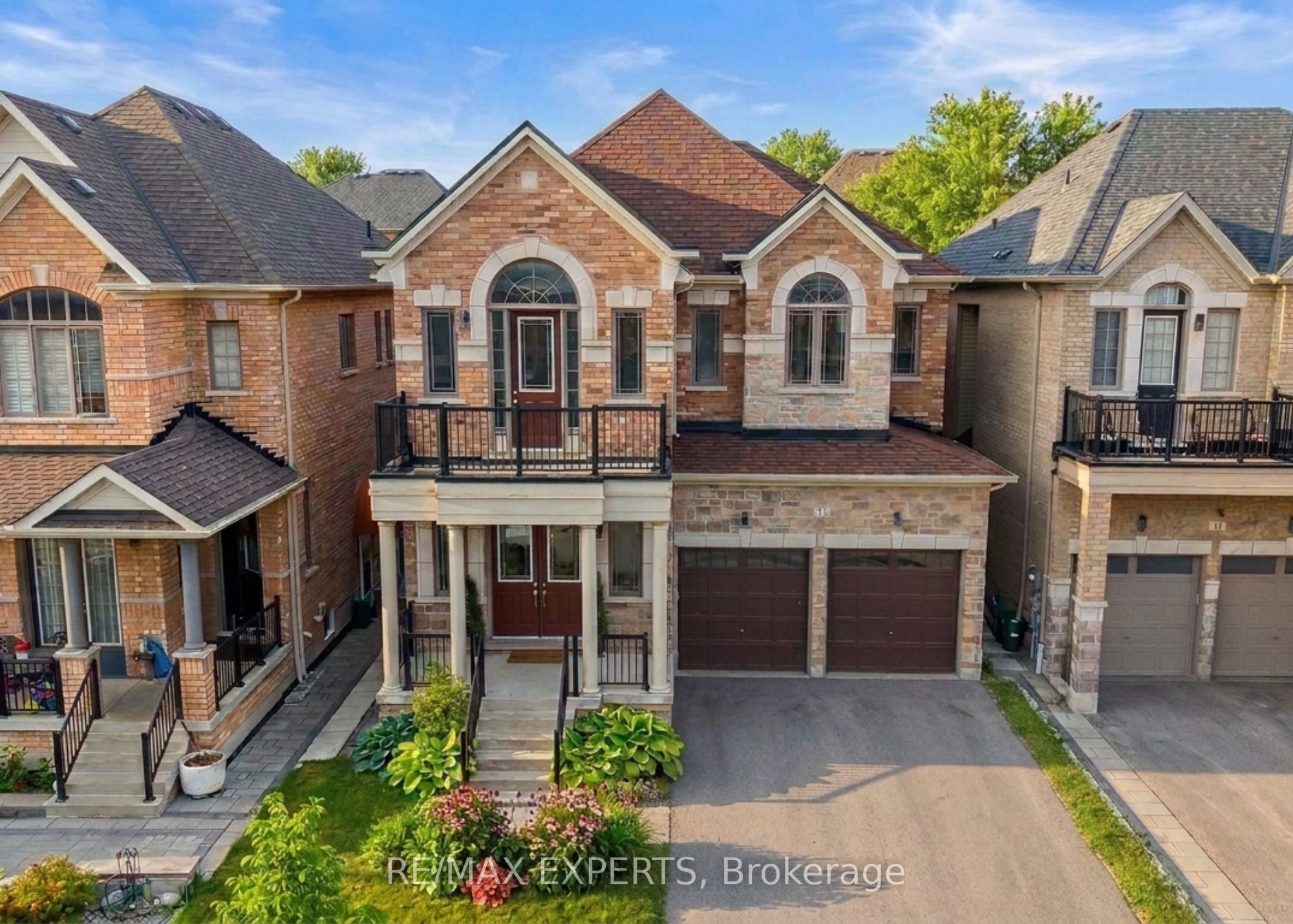 17 Red Rose Lane