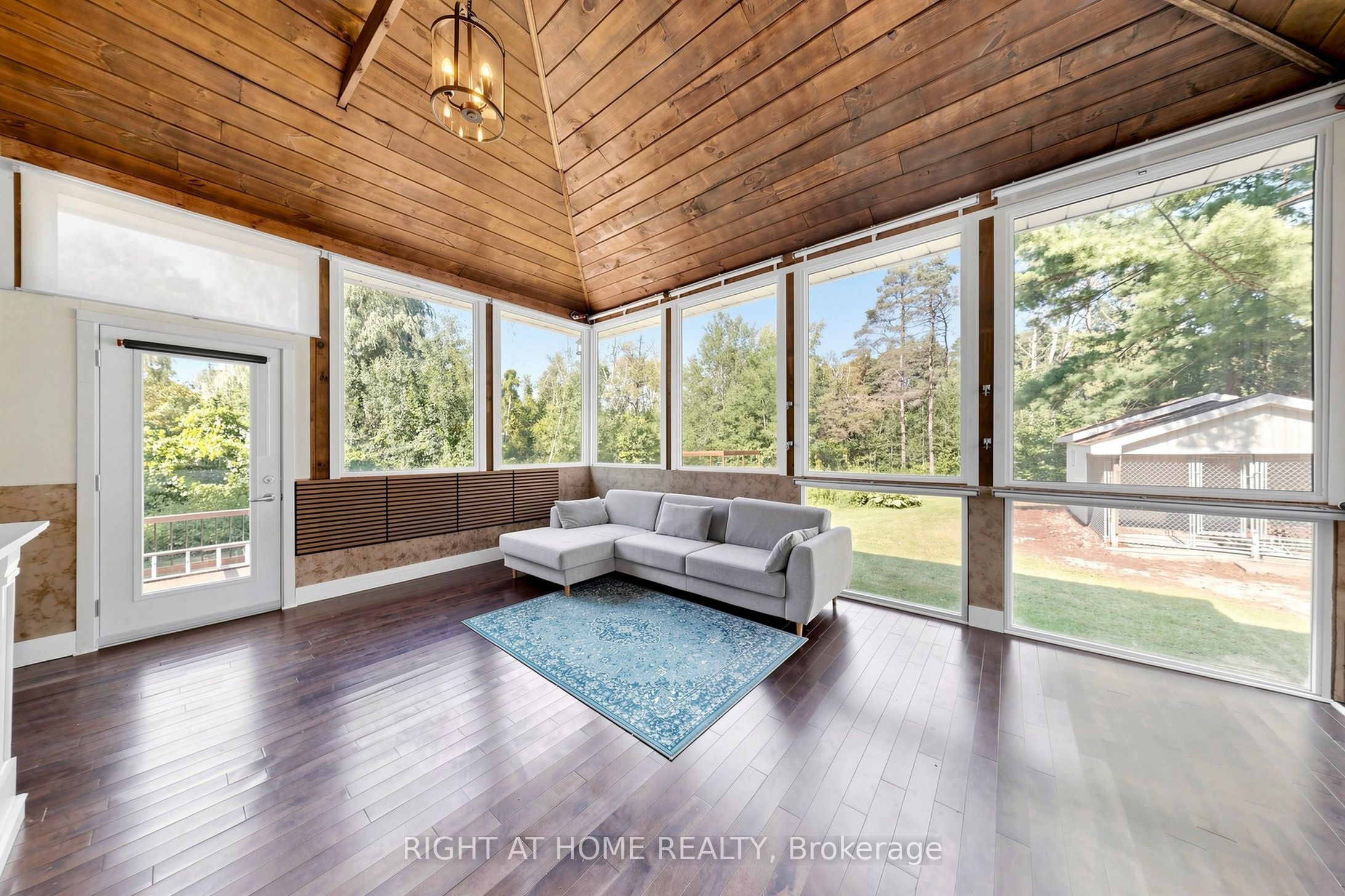 3016 Cole Road Property Photo 14