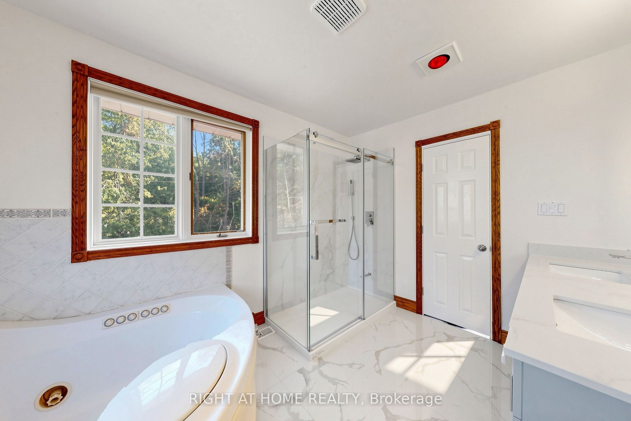 3016 Cole Road Property Photo 19