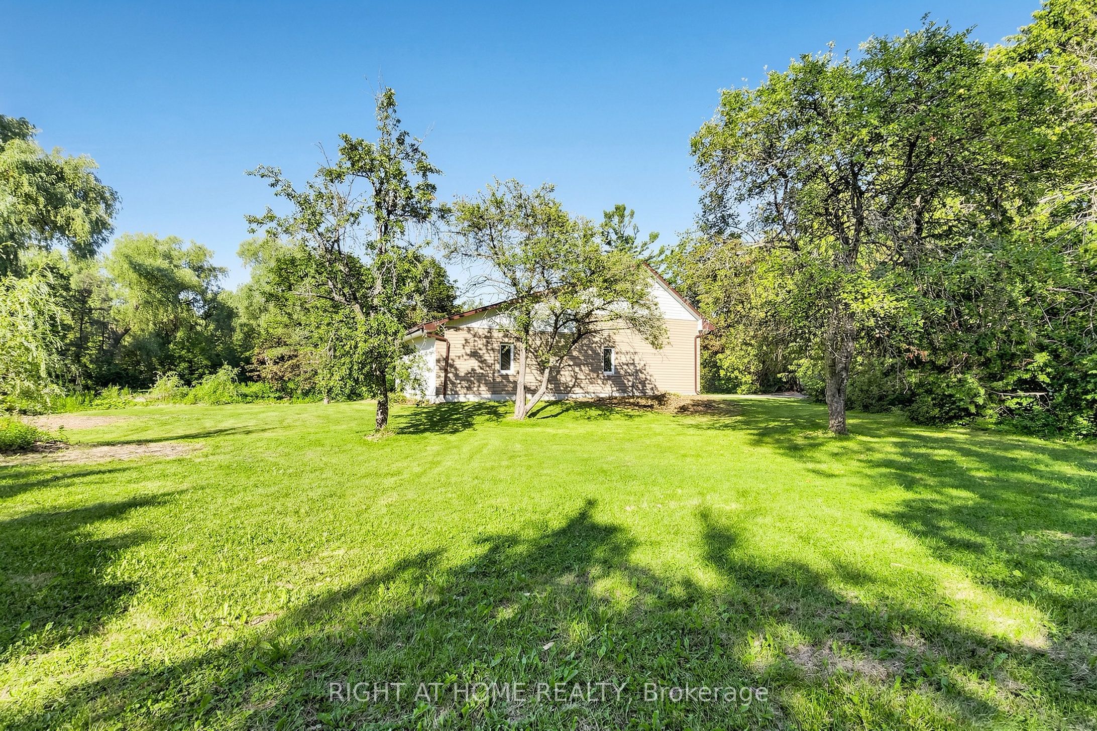 3016 Cole Road Property Photo 33