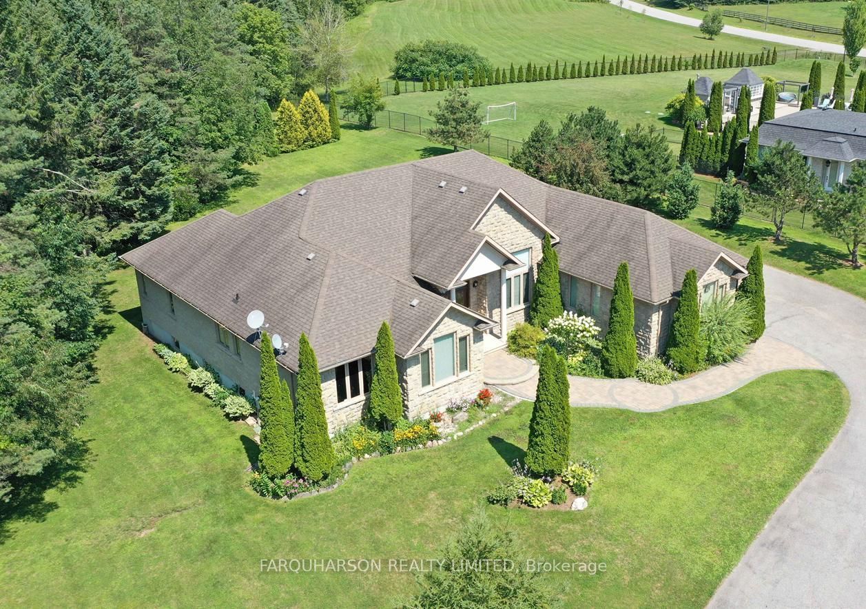 55 Ogden Crescent Property Photo 1