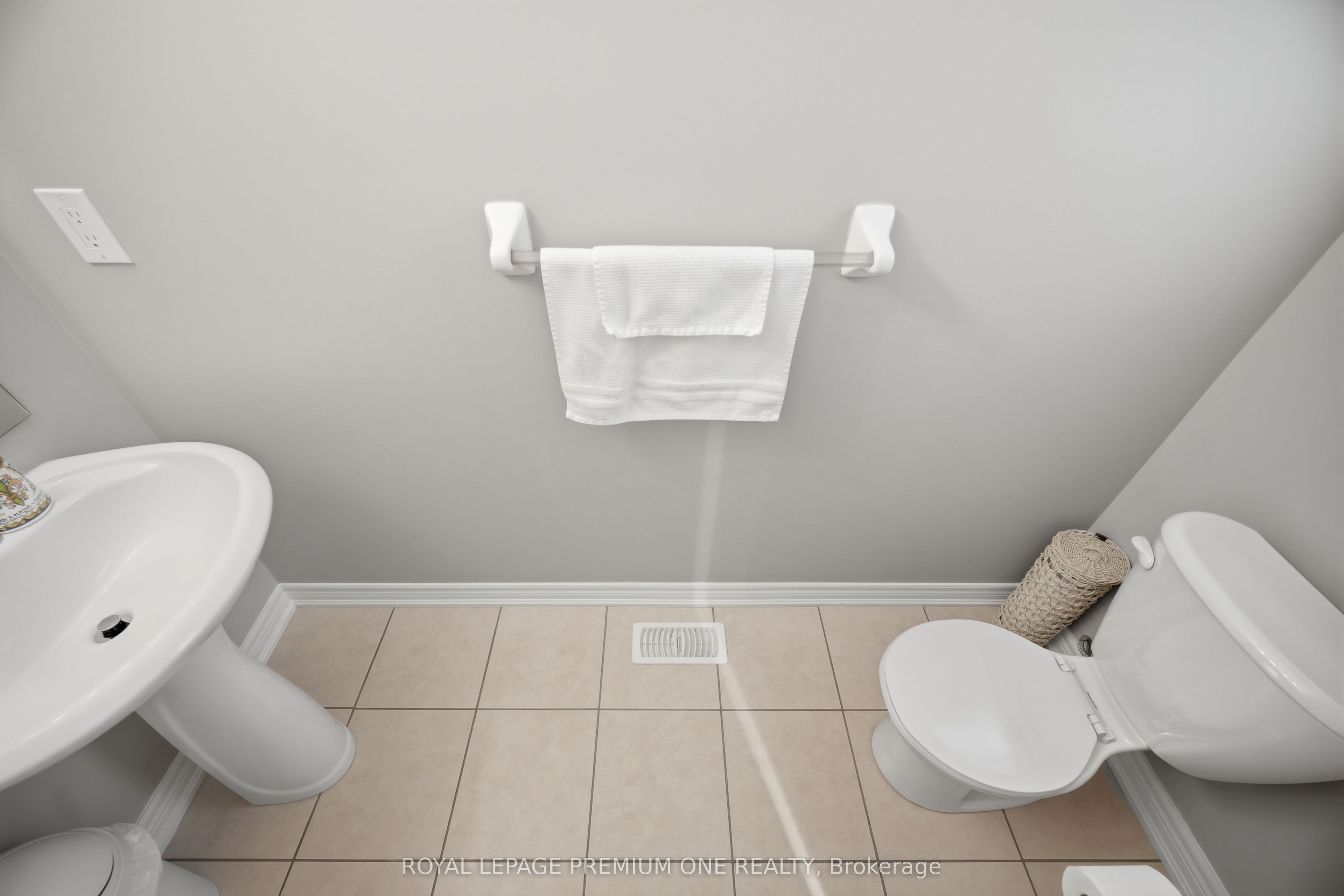 114 Bellini Avenue Property Photo 18