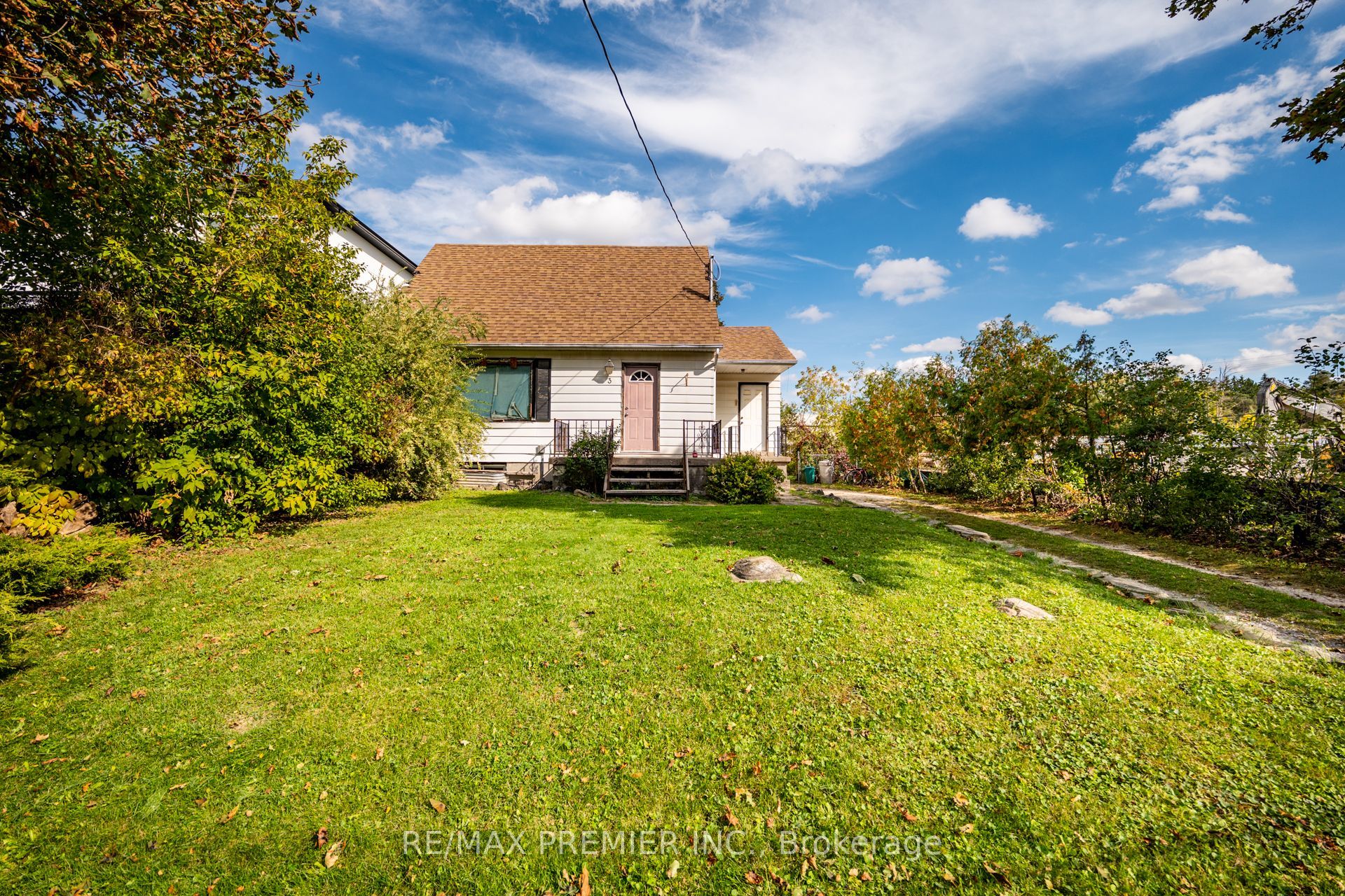 3 Parker Avenue