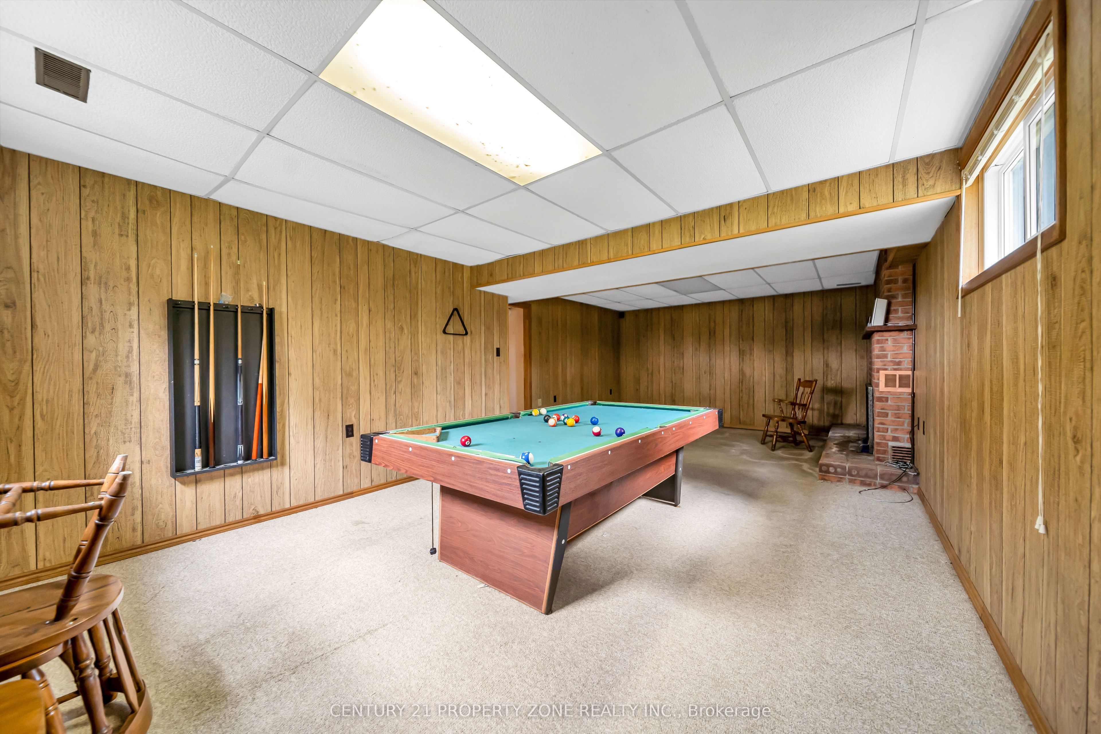18580 Dufferin Street Property Photo 35