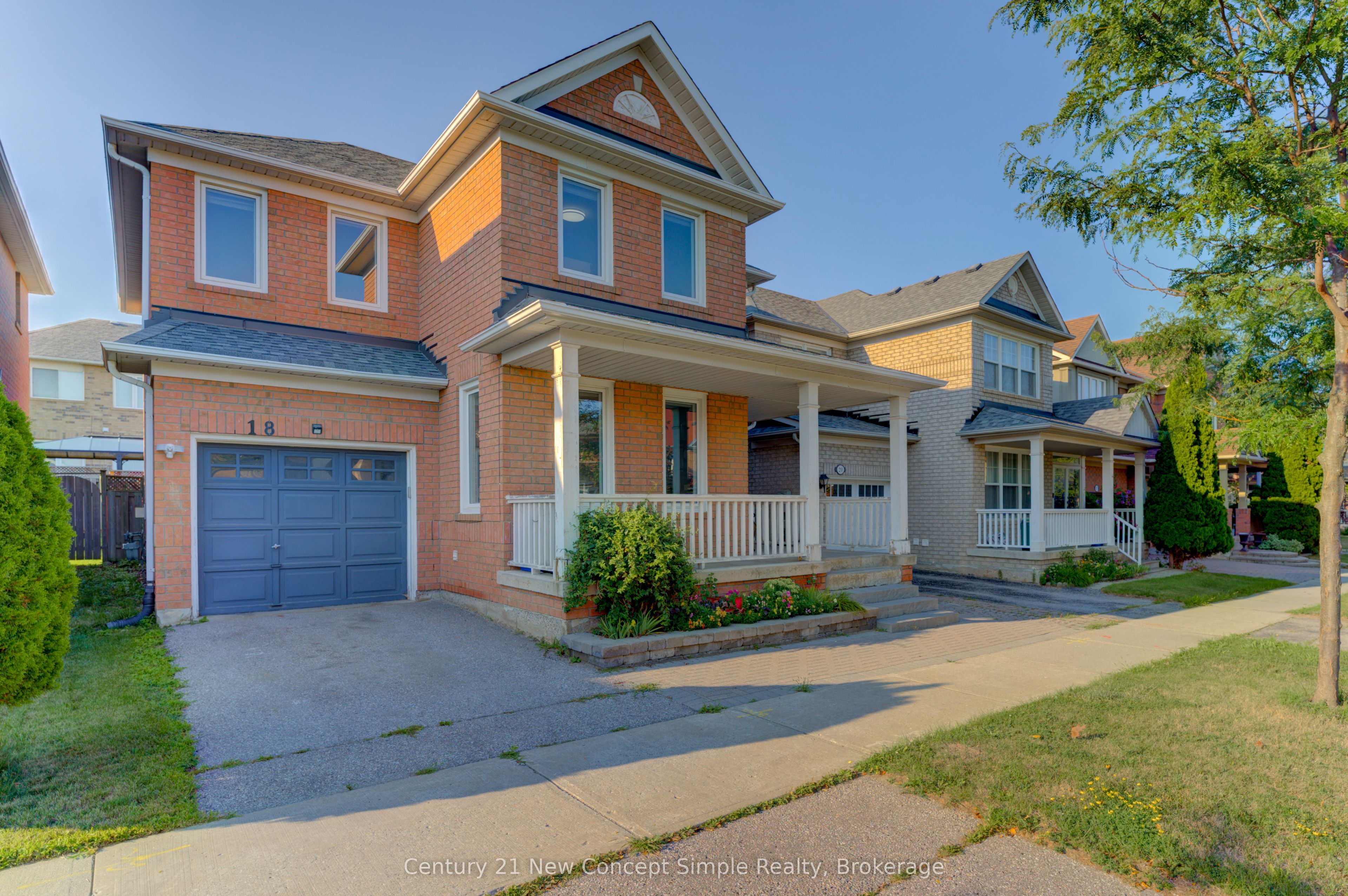 18 Castlemore Avenue Property Photo 2
