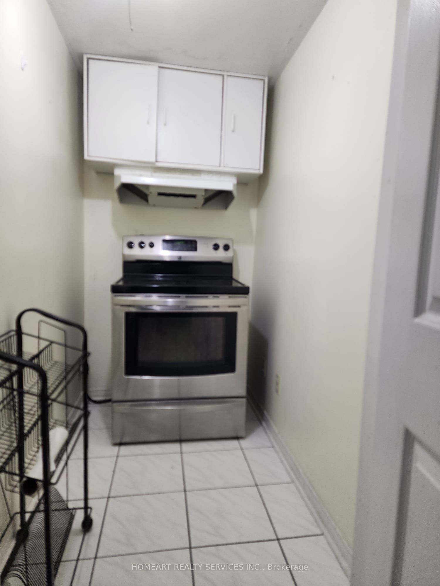 37 Trafford Crescent Property Photo 2